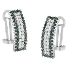Boucles d'oreilles en or blanc 14 carats avec diamants blancs et bleus traités de 2,0 carats