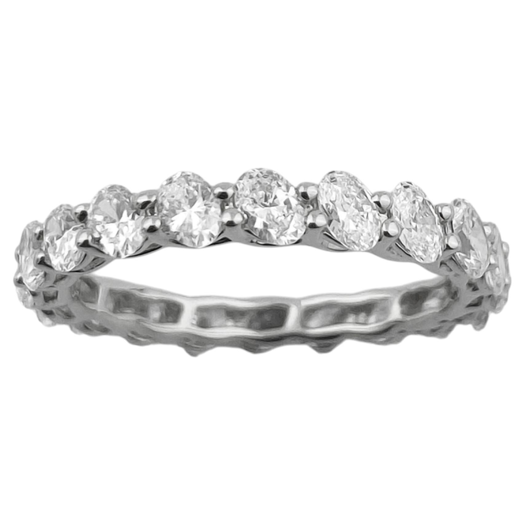 14K White Gold 2.0 Cts Oval Natural Diamond Oval-Cut Eternity Ring