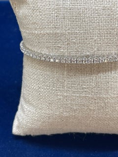 14K White Gold 2.0 CTW Diamond Flex Bangle