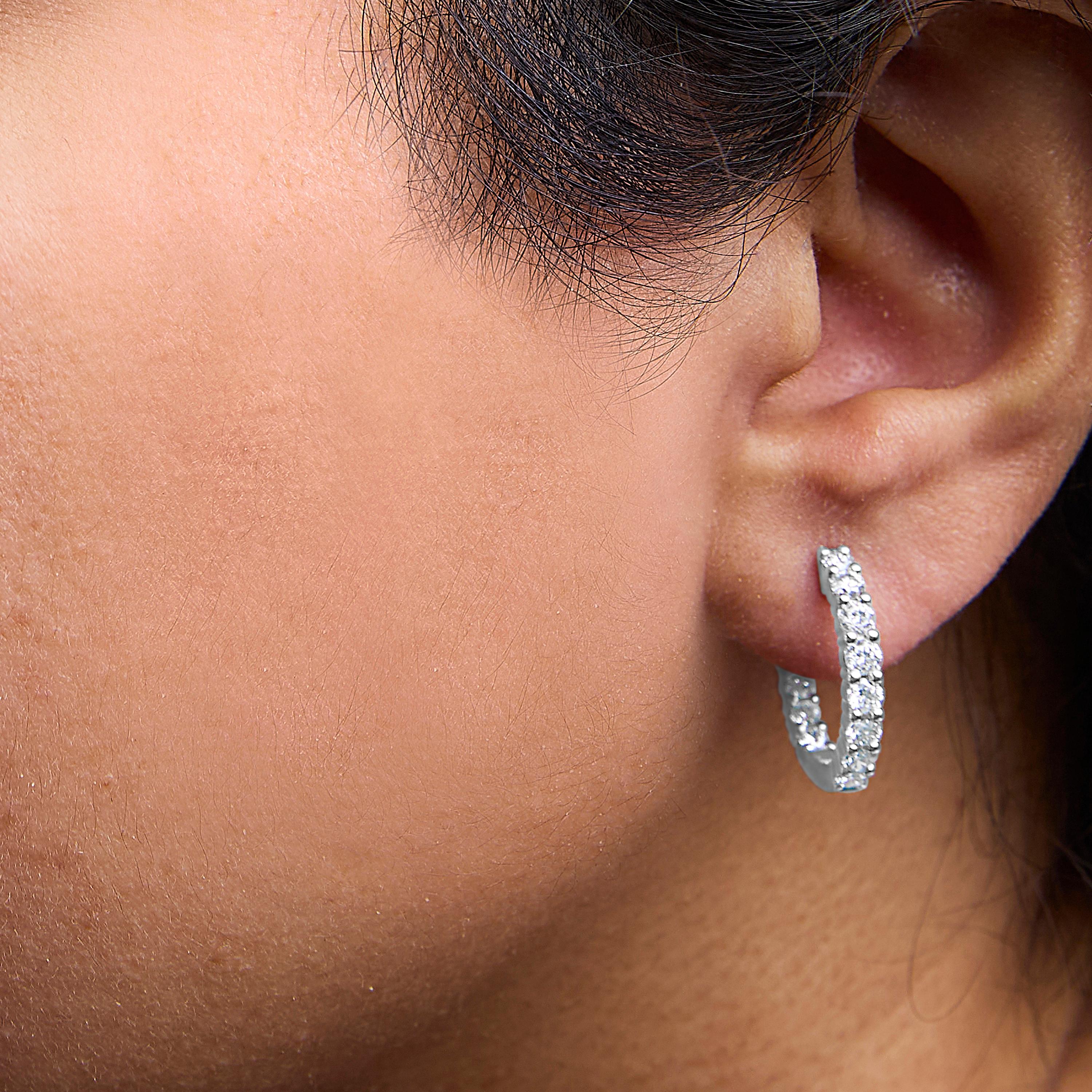 14K Weißgold 2,00 Cttw Shared Prong Set Diamant Inside Out Creolen im Zustand „Neu“ in New York, NY
