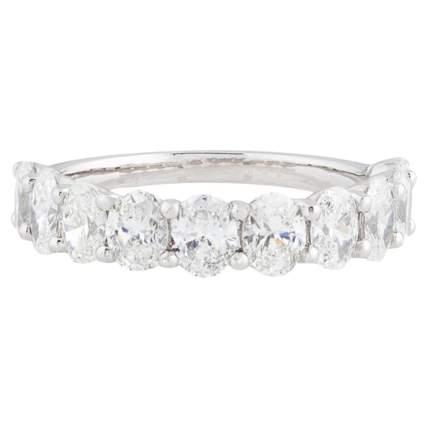 14K White Gold 2.00ct Diamond Oval Band for Her For Sale