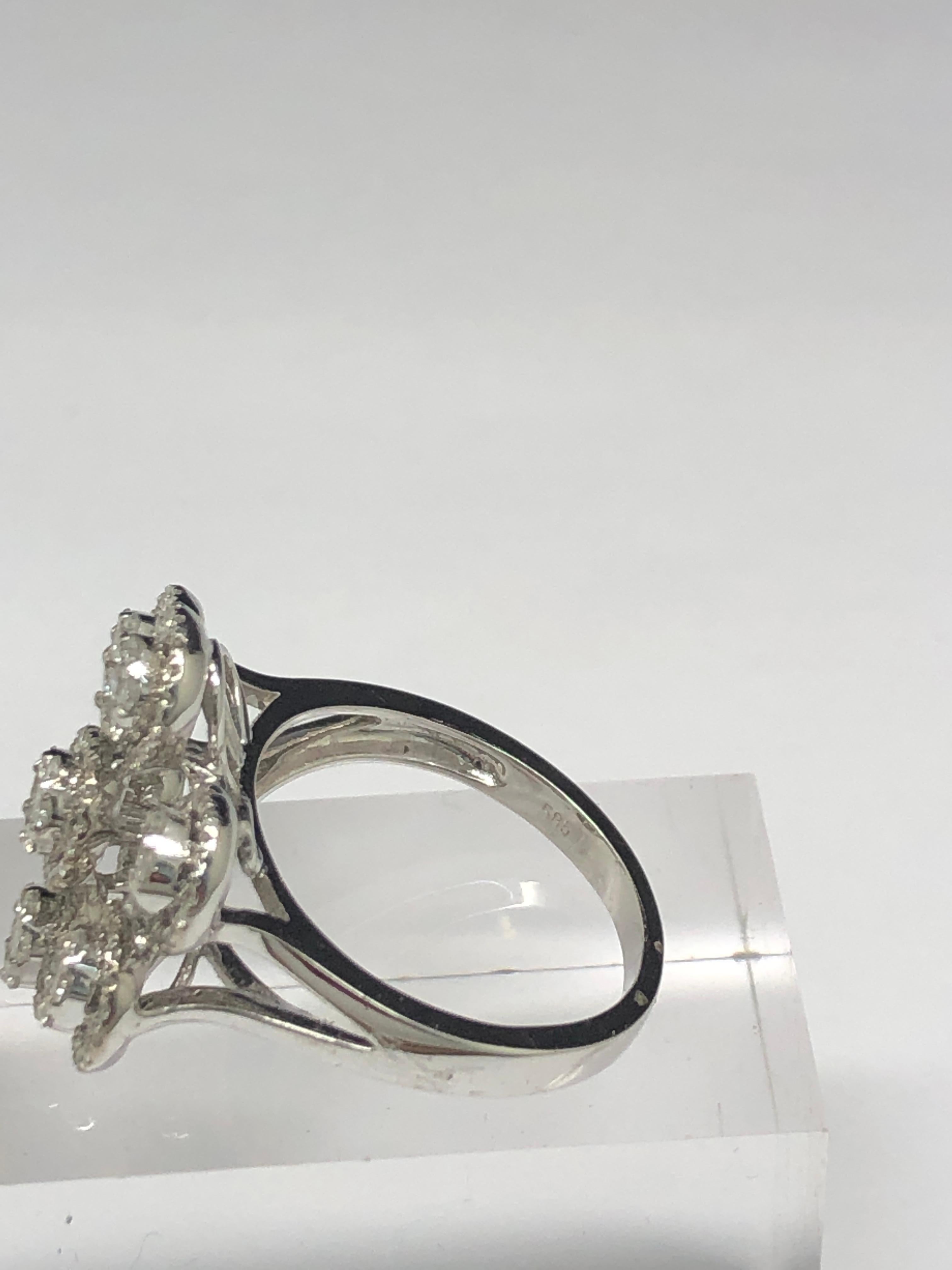 14K Weißgold 2,00ctw F-VS1 Rundschliff Natürlicher Diamant Blumenring 7 1