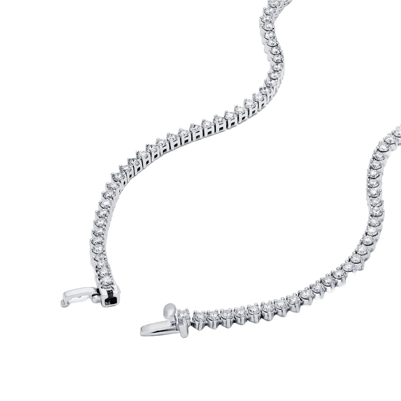 Moderniste Collier de tennis en or blanc 14K avec diamants gradués Riviera à trois branches 20.85 CTW en vente