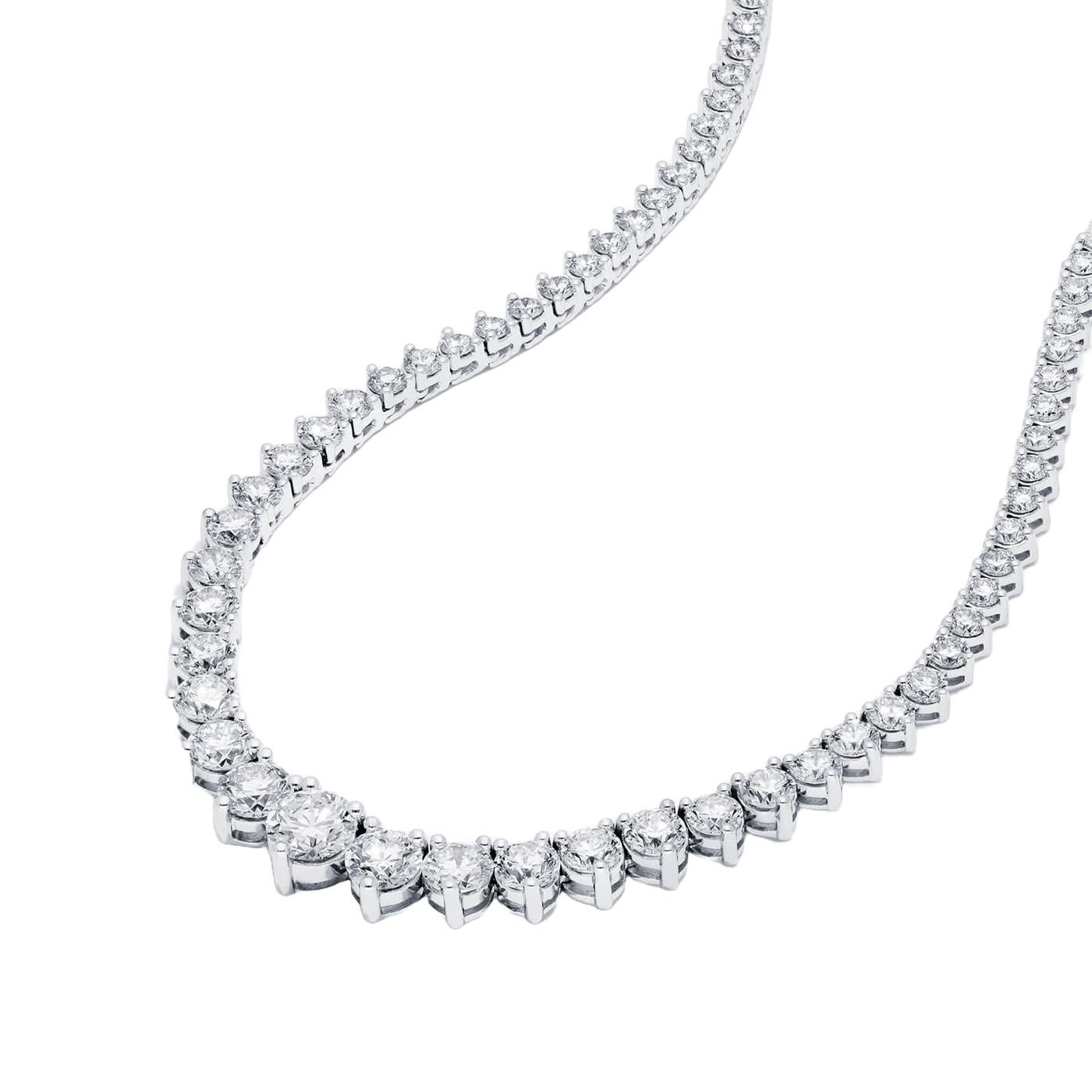 Taille ronde Collier de tennis en or blanc 14K avec diamants gradués Riviera à trois branches 20.85 CTW en vente