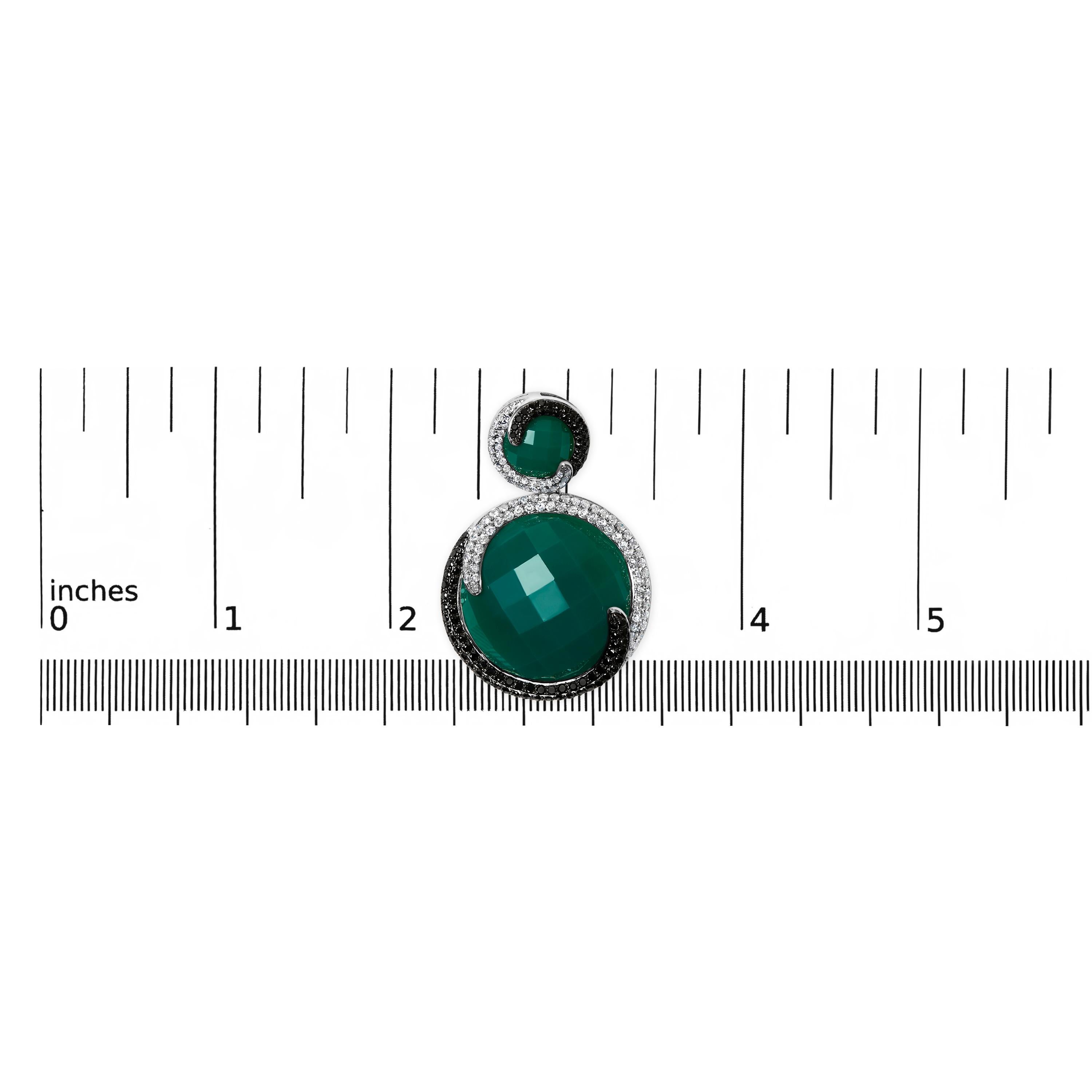 Round Cut 14K White Gold 2.0ct White & Black Diamond, Green Agate Medallion Dangle Earring For Sale