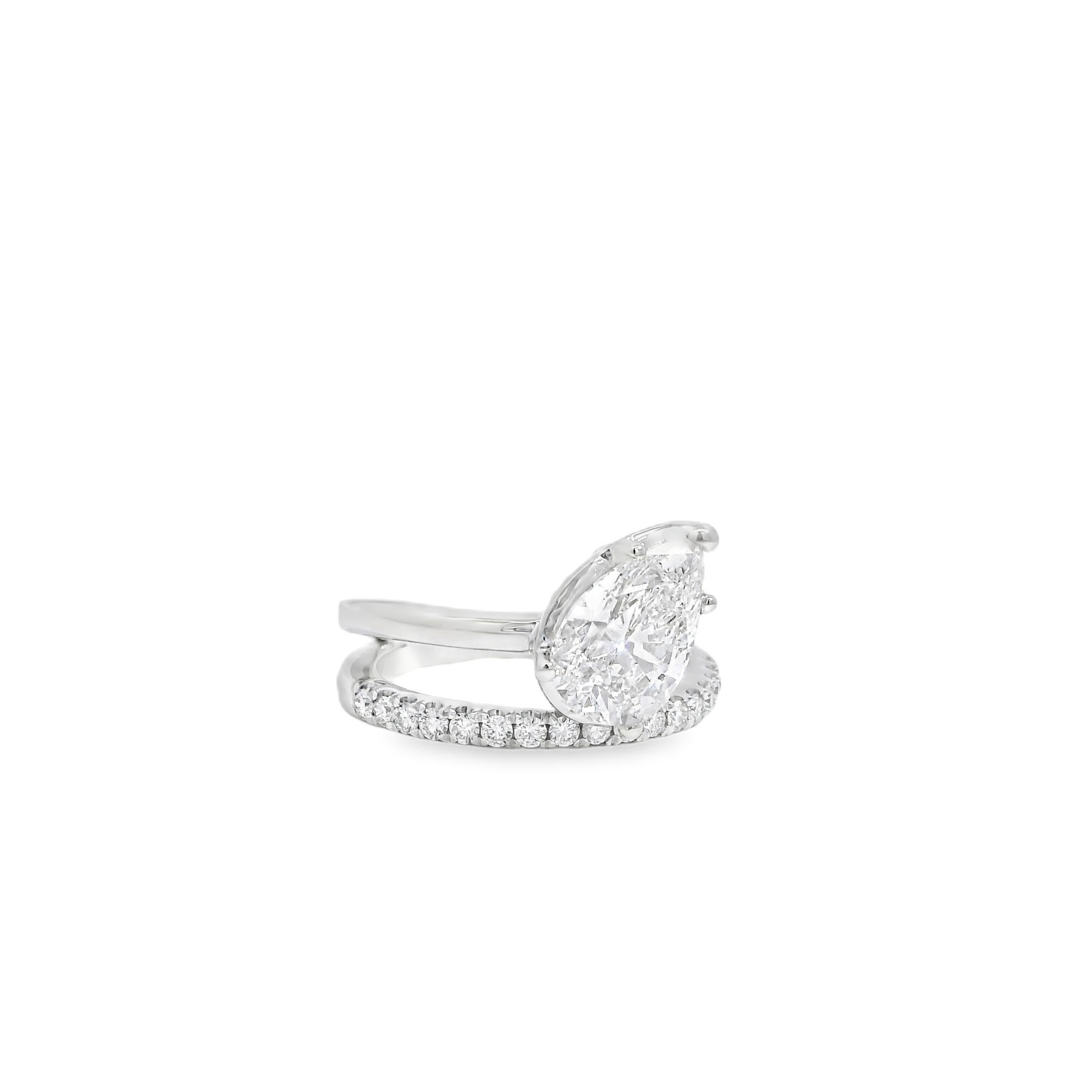 Anillo de compromiso de oro blanco de 14k con diamantes certificados GIA de 2,19 ct en venta 14