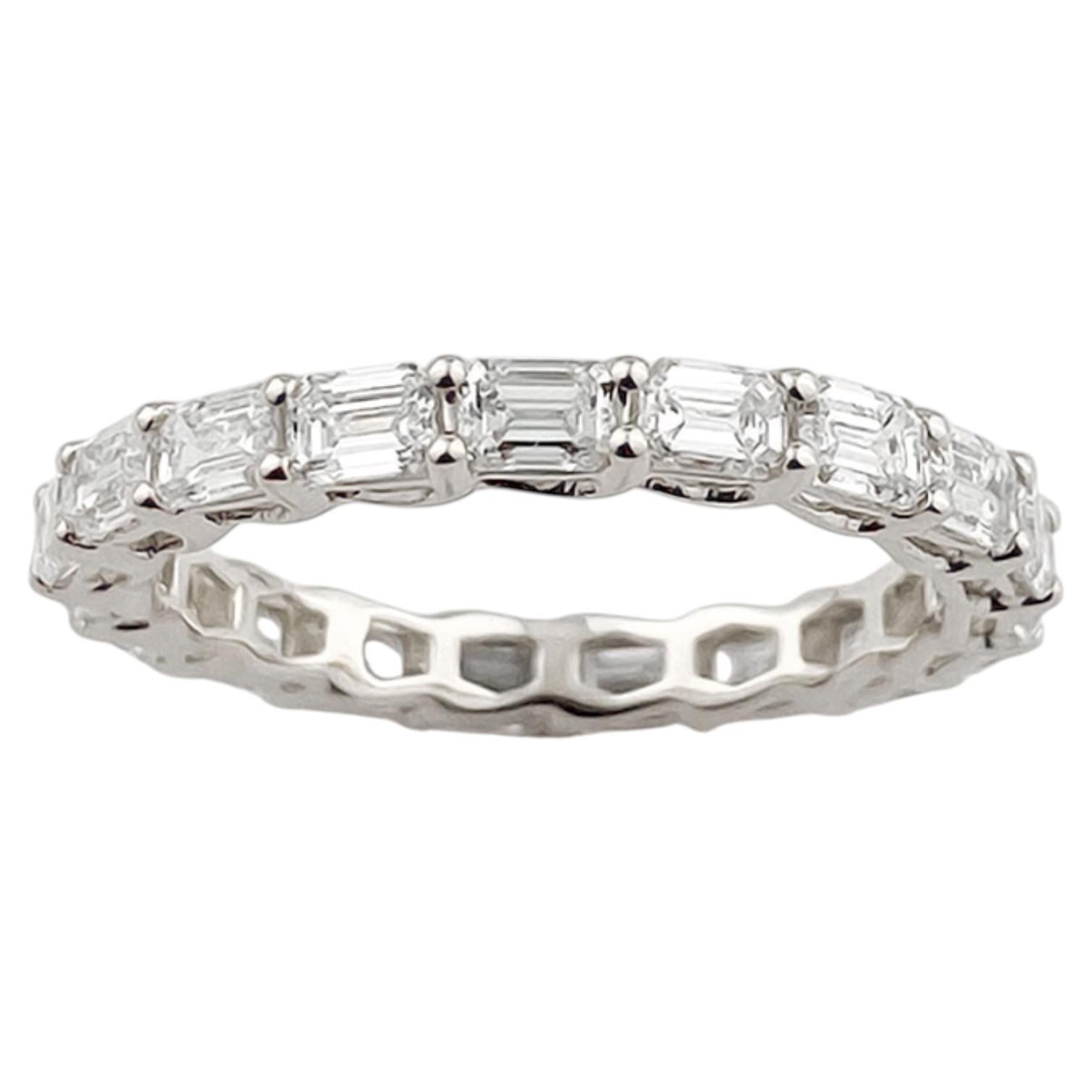 14KT White Gold 2.22Cts Emerald Cut Diamond Eternity Ring