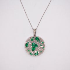 14k White Gold 2.30 Carats Fine Emerald 1.24 Cts, Diamond Pendant