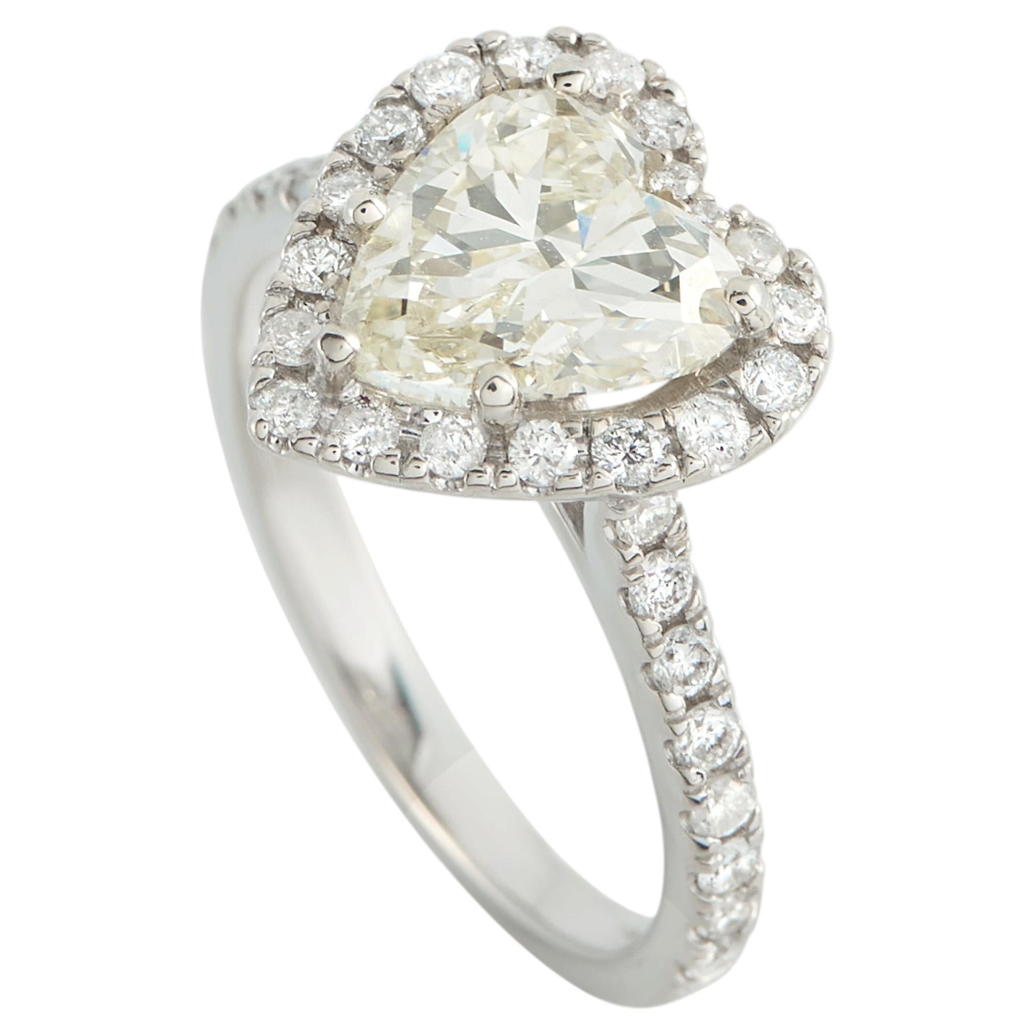 14K White Gold 2.31ct Diamond Heart Ring MF17-030326 For Sale