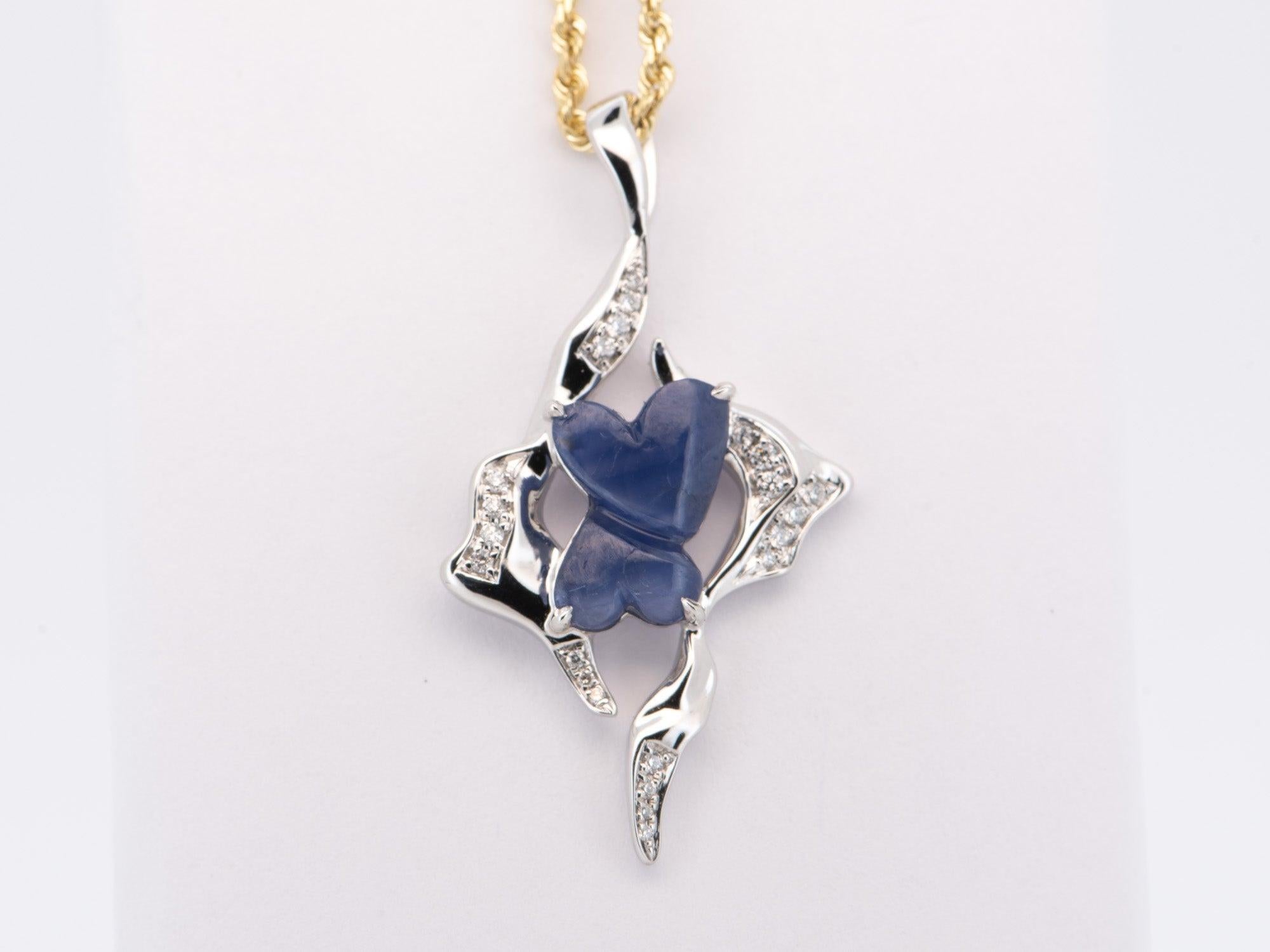 ♥ 14K Weißgold 2,32ct Double Connected Heart Sapphire Anhänger mit Diamant Brutalist einzigartiges Design R4561

♥ Der Artikel misst 36 mm in der Länge (Nord-Süd-Richtung), 19,3 mm in der Breite (Ost-West-Richtung) und ist 4,2 mm dick.

♥ Edelstein: