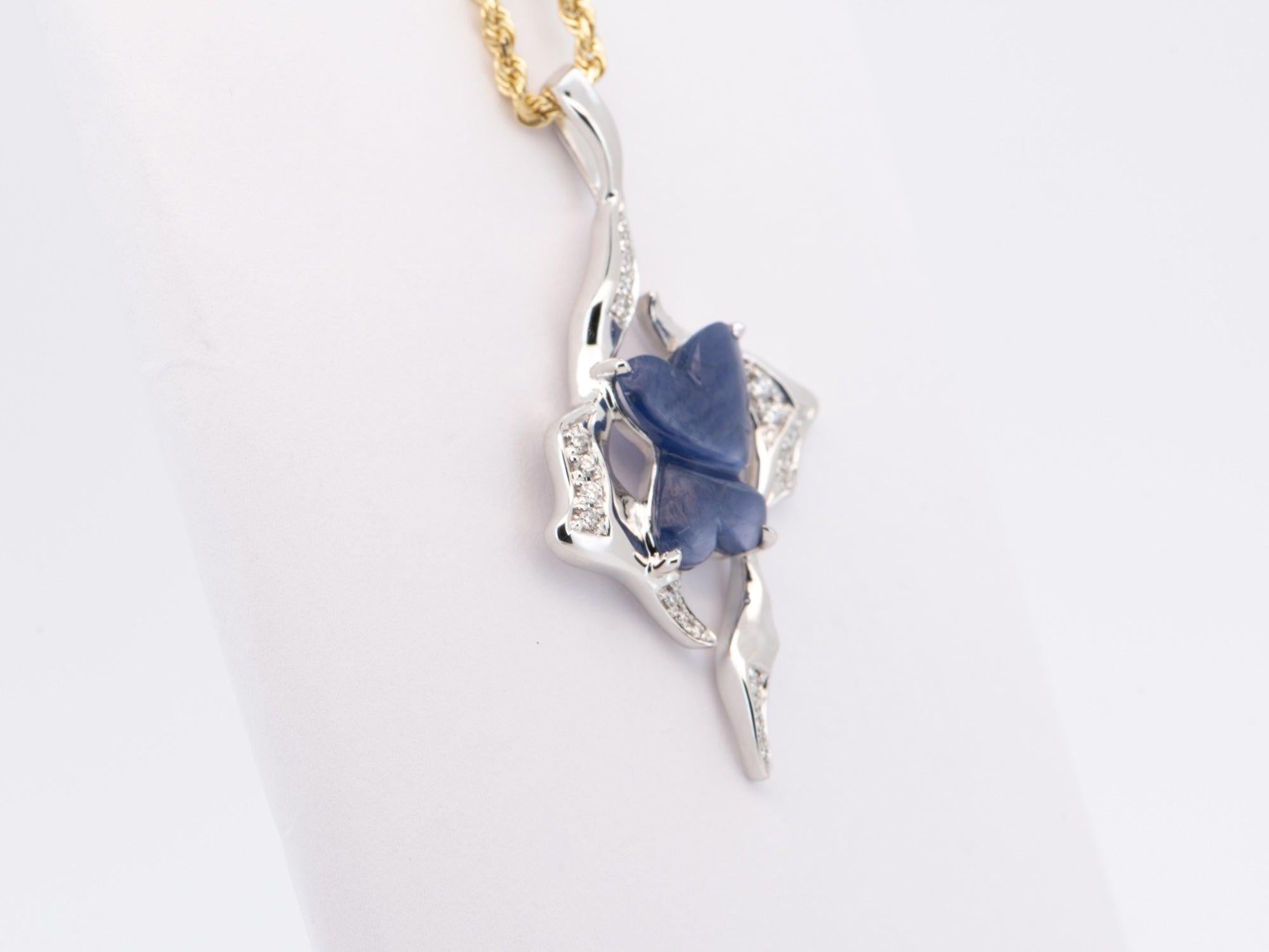14K Weißgold 2,32ct Double Connected Heart Sapphire Anhänger mit Diamant (Ungeschliffen) im Angebot