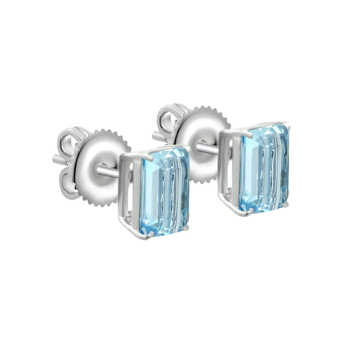 A Bold And classic Retro Vintage Aquamarine Stud Earring Demands To Be Noticed.
This Is A Brand New Vintage Reproduction Solid Aquamarine Earring And This Classy Earing Holds A Beautiful 8x6mm Blue Aquamarine Gemstone Settled In 14K White Gold. The