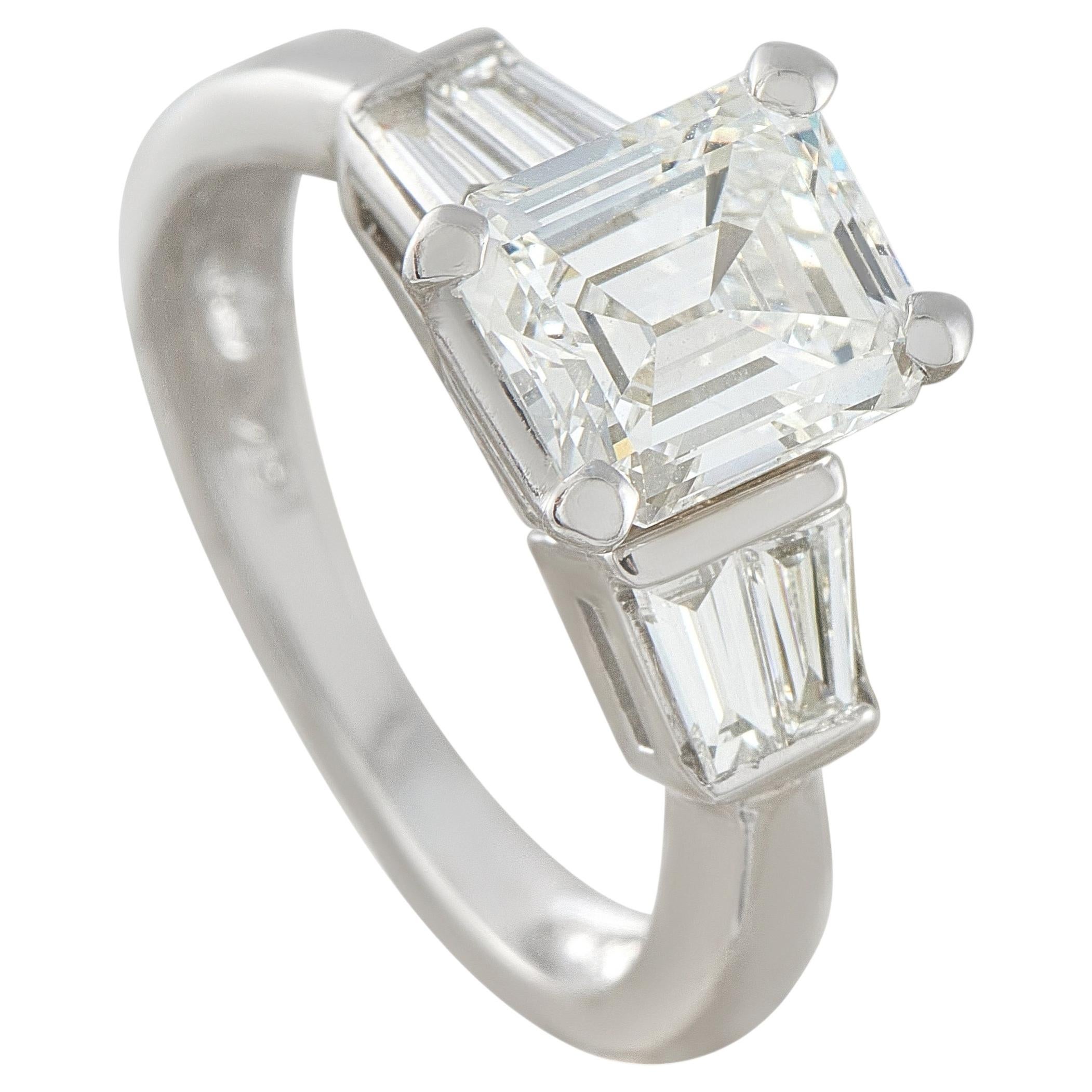 14K White Gold 2.39ct Diamond Ring MF21-051426 For Sale