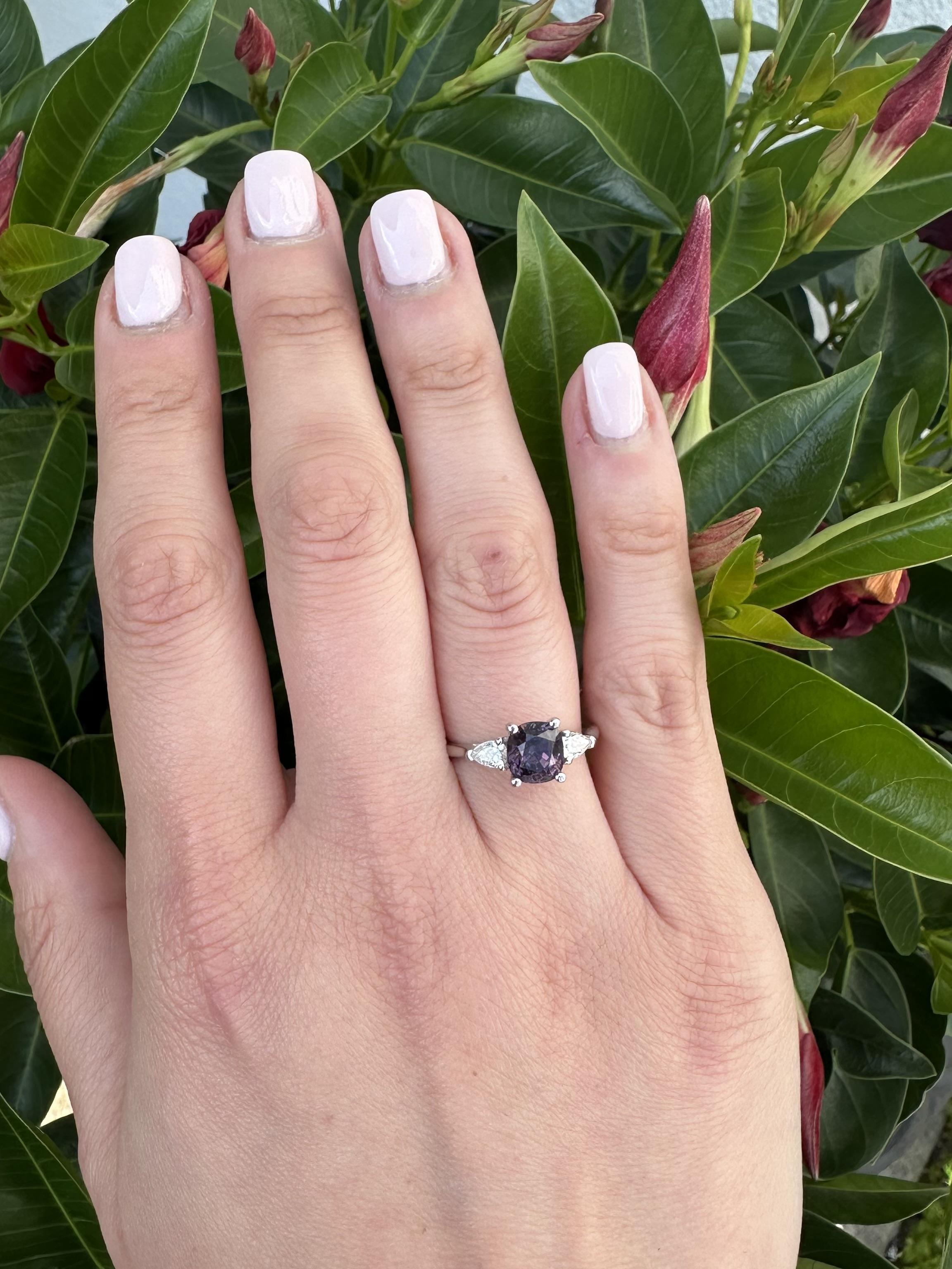 14k White Gold 2.44ctw GIA Pinkish Purple Cushion Spinel Pear Diamond Sides Ring For Sale 7