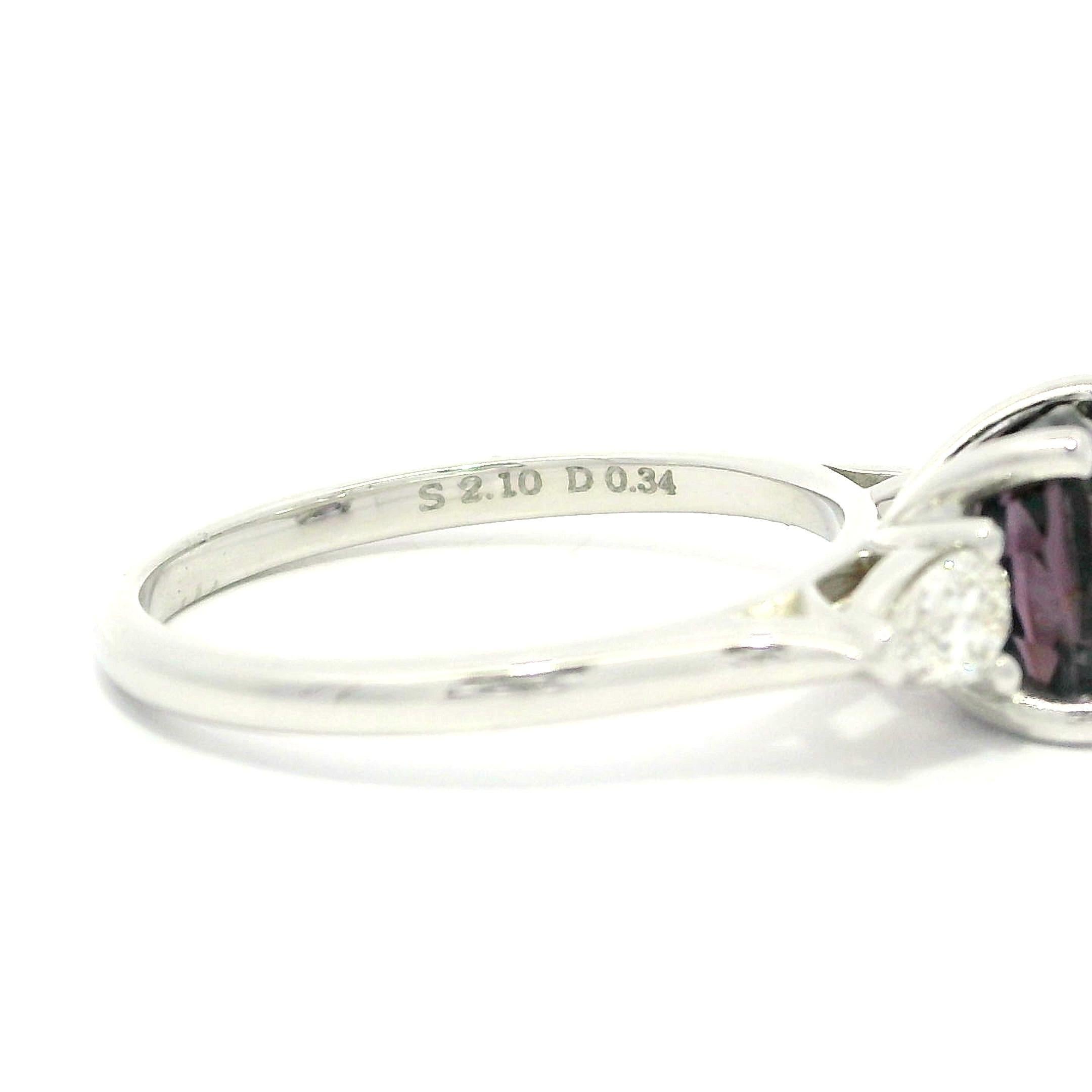14k White Gold 2.44ctw GIA Pinkish Purple Cushion Spinel Pear Diamond Sides Ring In New Condition For Sale In Montclair, NJ