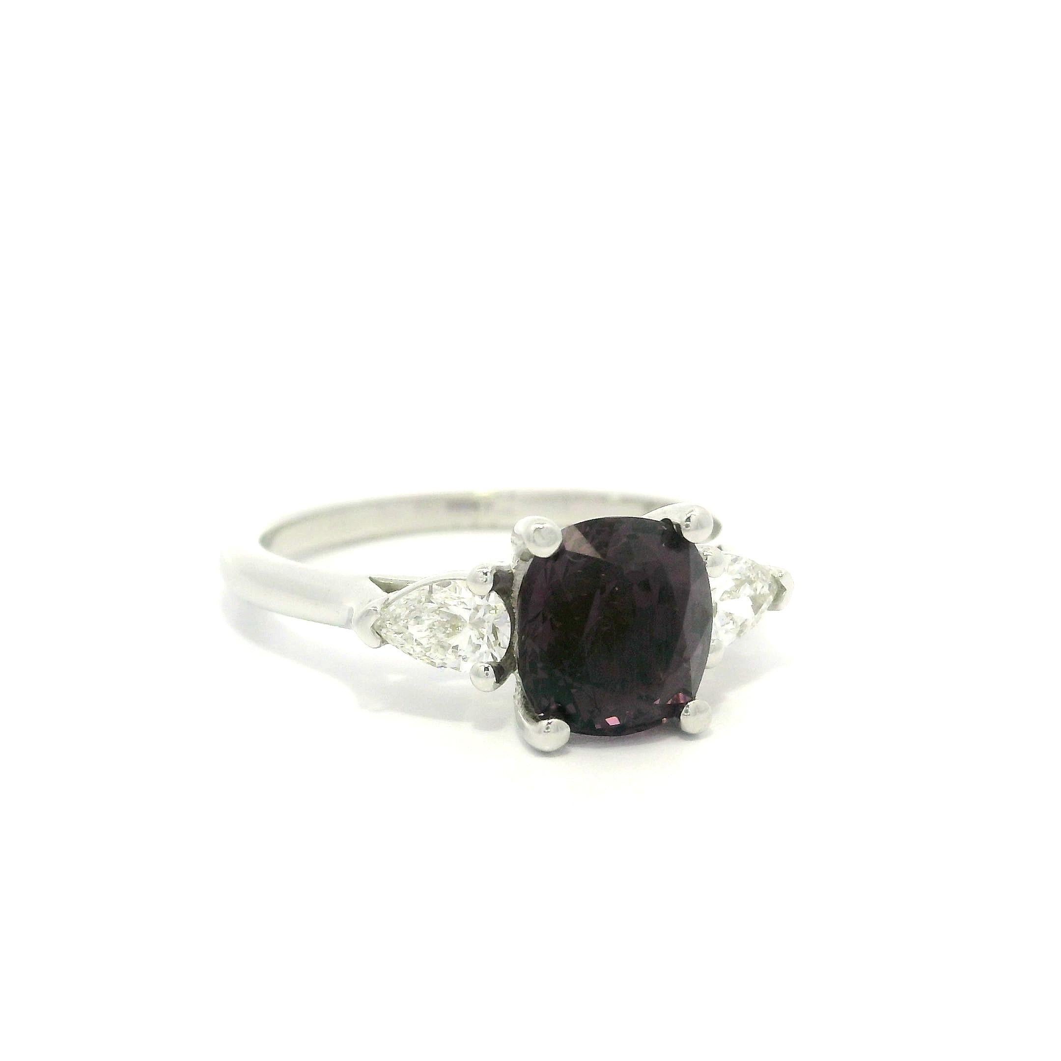 14k White Gold 2.44ctw GIA Pinkish Purple Cushion Spinel Pear Diamond Sides Ring For Sale 3