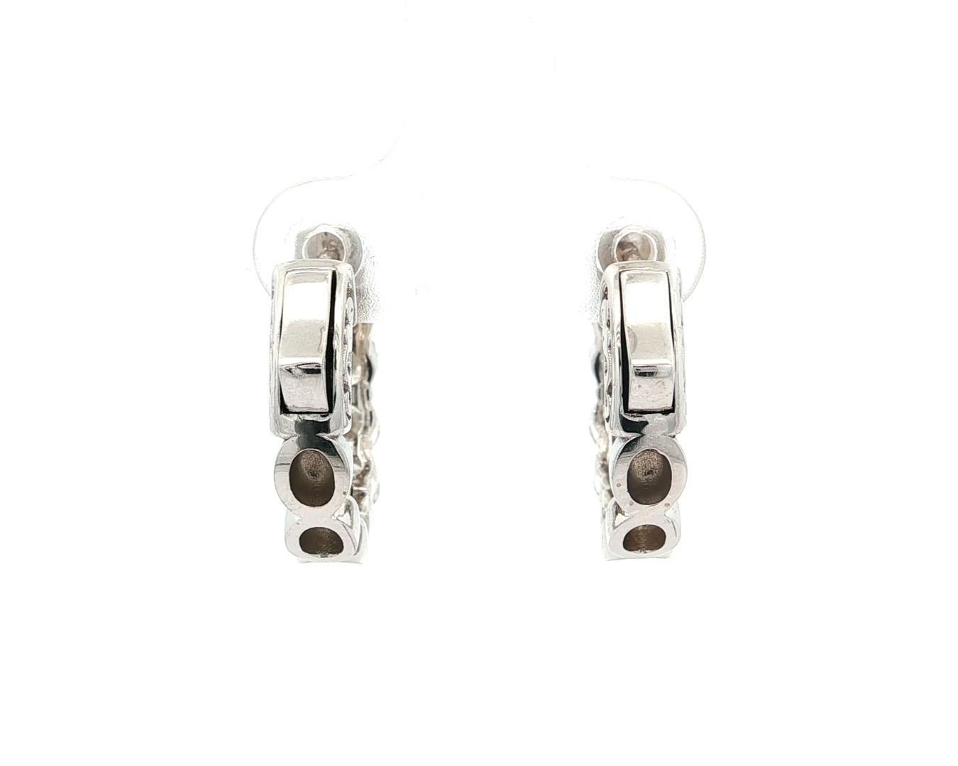 Orecchini a cerchio Huggie Push in oro bianco 14k 2,4ctw F VS Diamond 18mm Fancy 5 Stones in vendita 5
