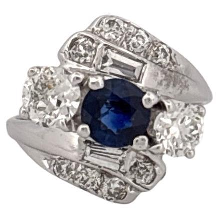 14K Weißgold 2,50 Karat Diamant & 1,07 Karat Saphir Großer 3 Stein Ring im Angebot 7