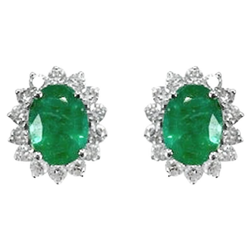 14K Weißgold 2,54 Karat Smaragd und Diamant-Ohrring. Stil# TS1121E