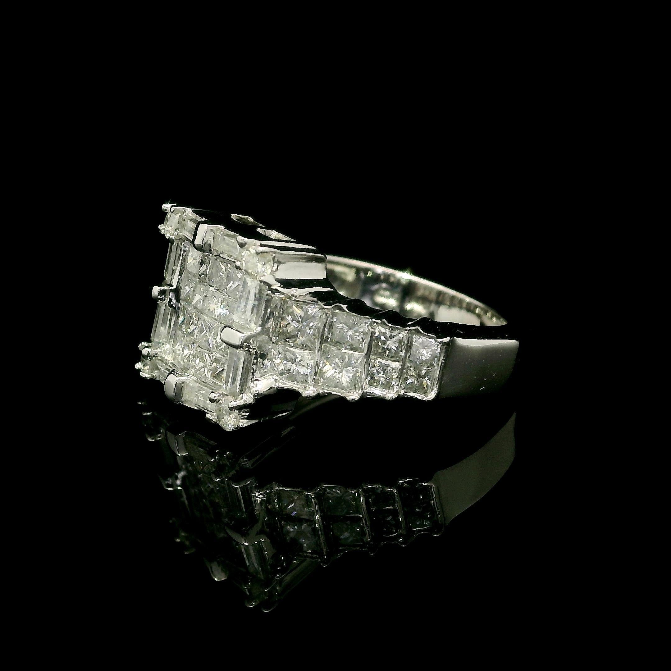 14k Weißgold 2,65ctw Prinzessin Baguette & Runde Diamant Substantielle Ring im Zustand „Hervorragend“ im Angebot in Montclair, NJ