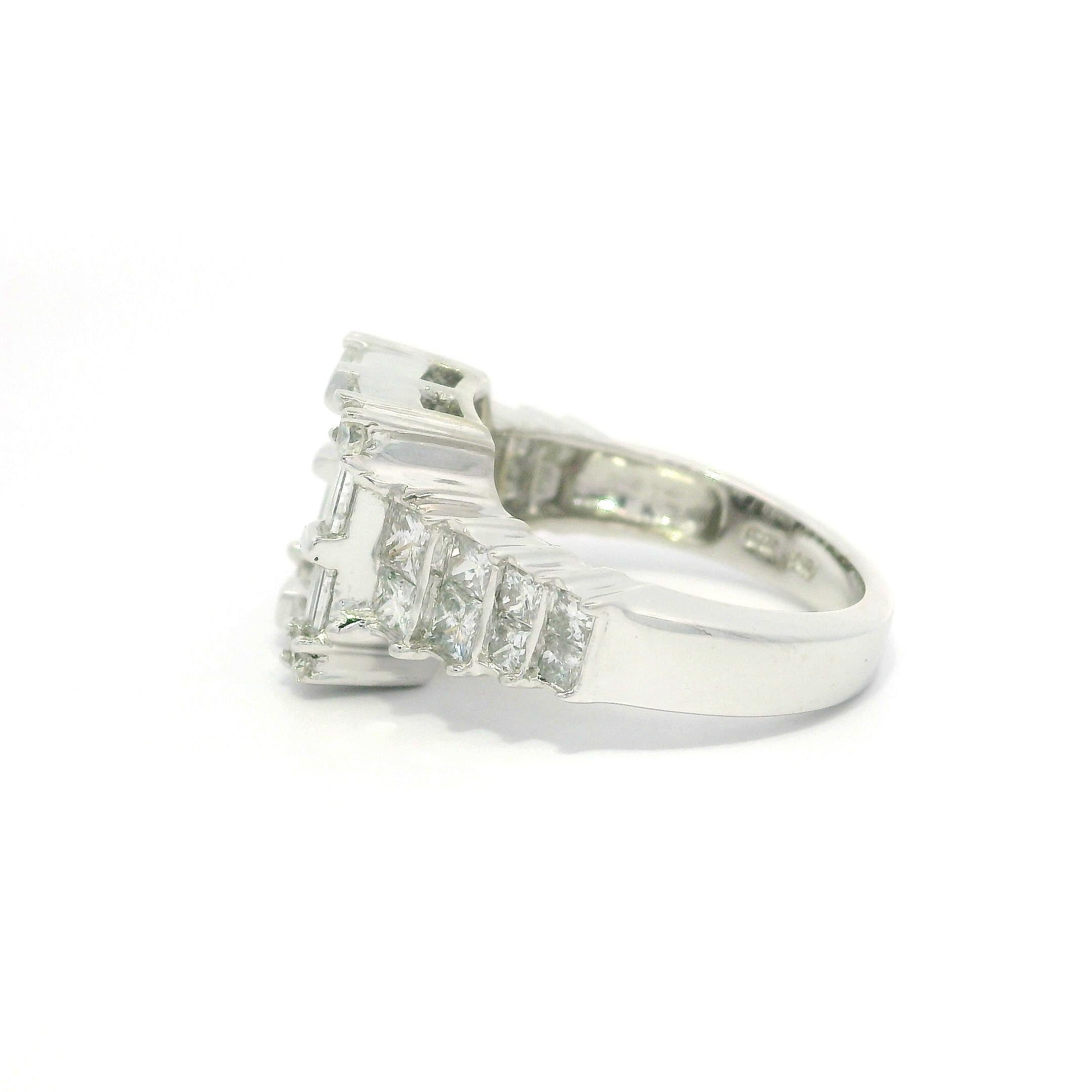 14k Weißgold 2,65ctw Prinzessin Baguette & Runde Diamant Substantielle Ring Damen im Angebot