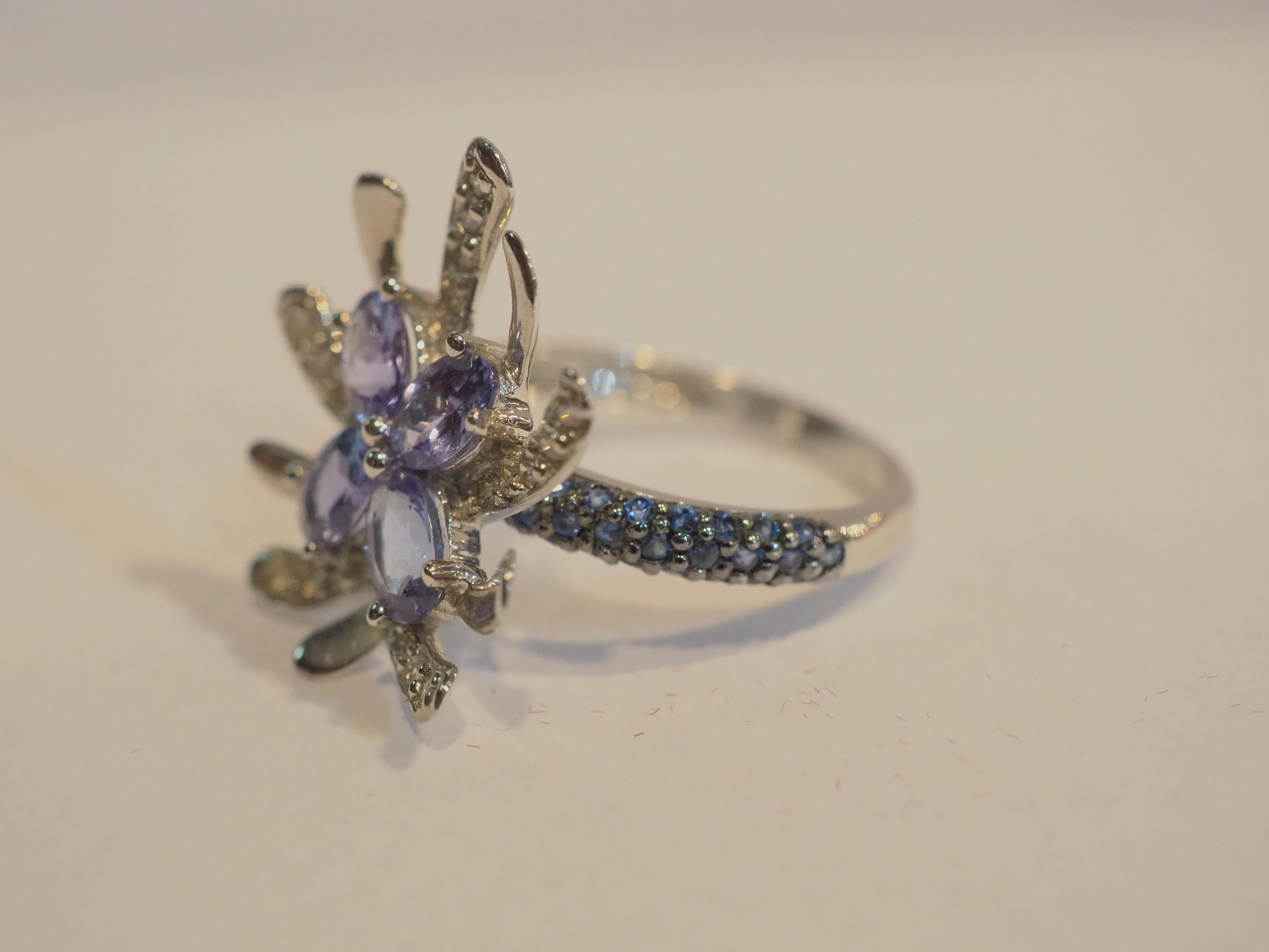 Oval Cut 14K White Gold 2.74ctw Tanzanite, Sapphire & Diamond Flower Cluster Ring For Sale