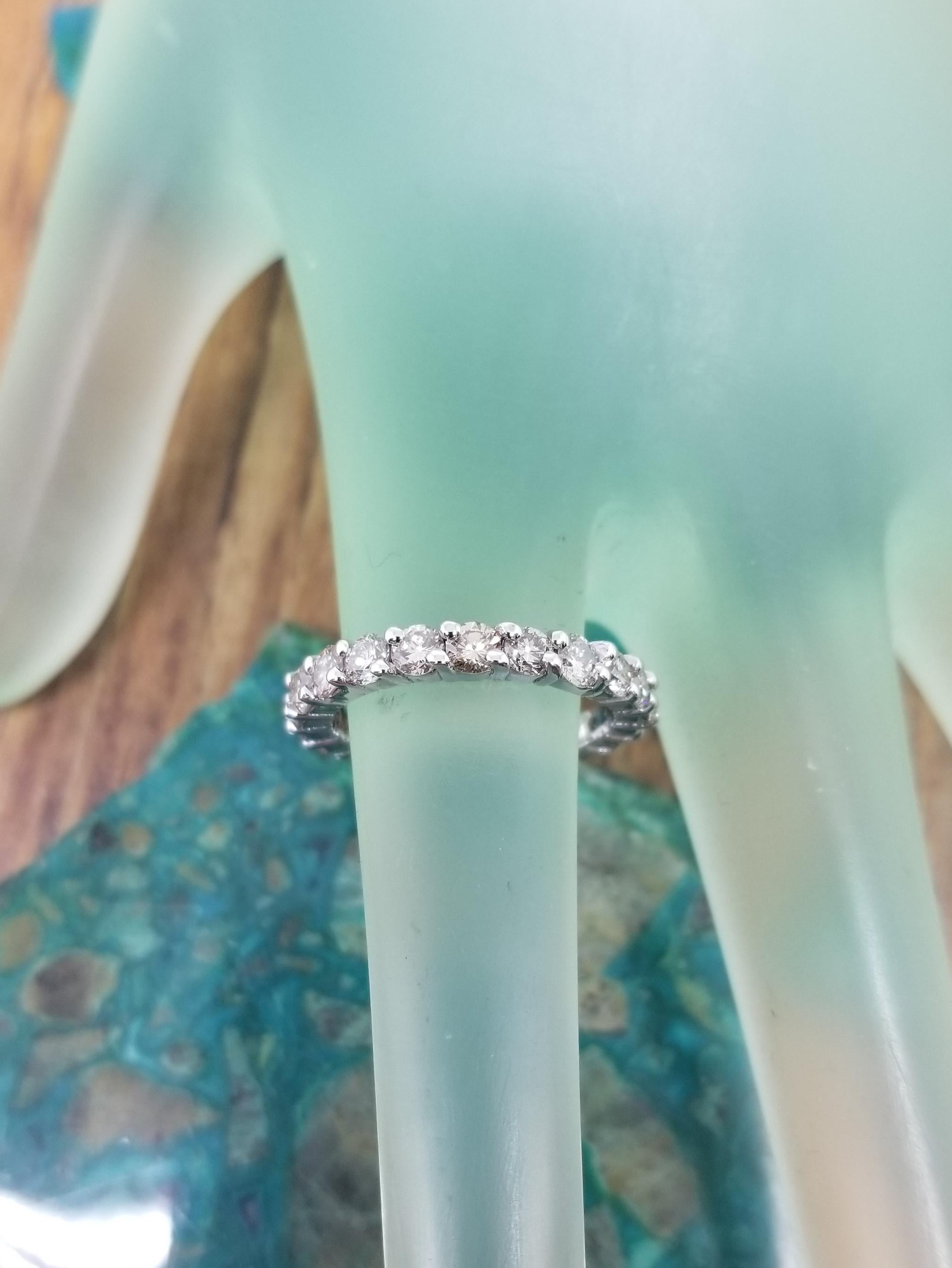 14 Karat White Gold Wide Diamond Eternity with Shared Prongs In New Condition For Sale In Los Angeles, CA