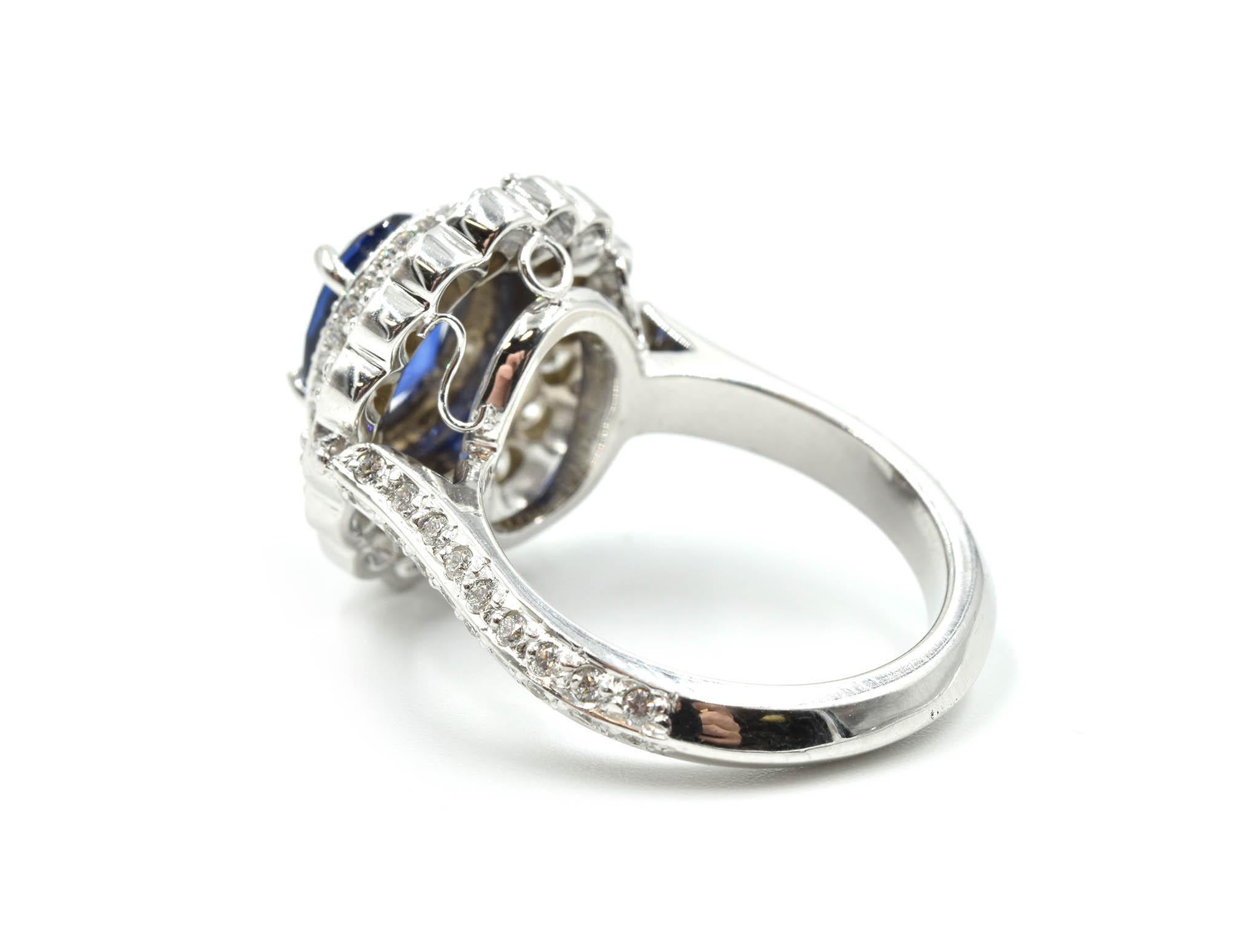 14k White Gold 2.95ct Oval Blue Sapphire, and 2.07cttw Round Diamond Halo Ring  In Excellent Condition In Scottsdale, AZ