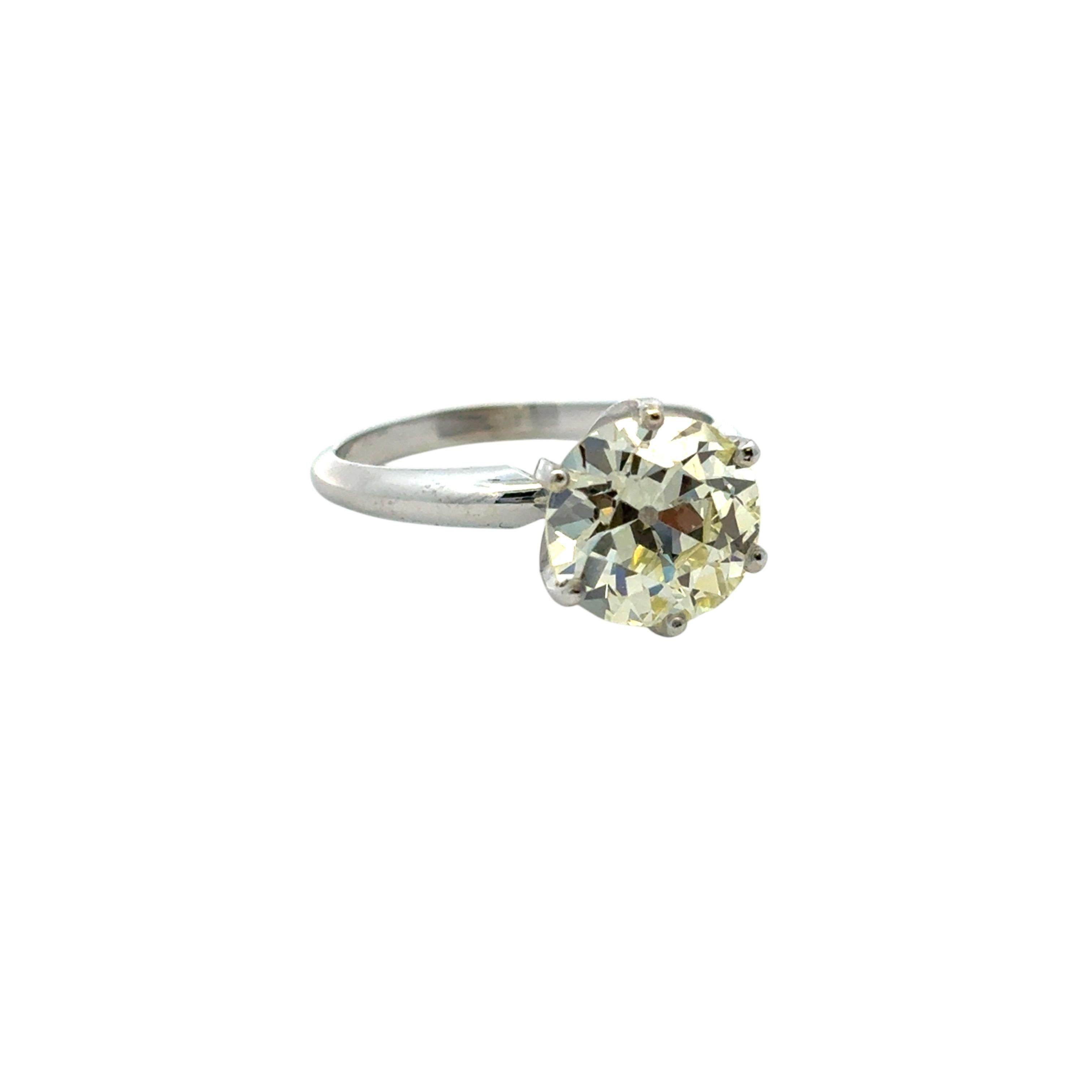 14k White Gold 2.9ct Diamond Engagement Ring For Sale 8