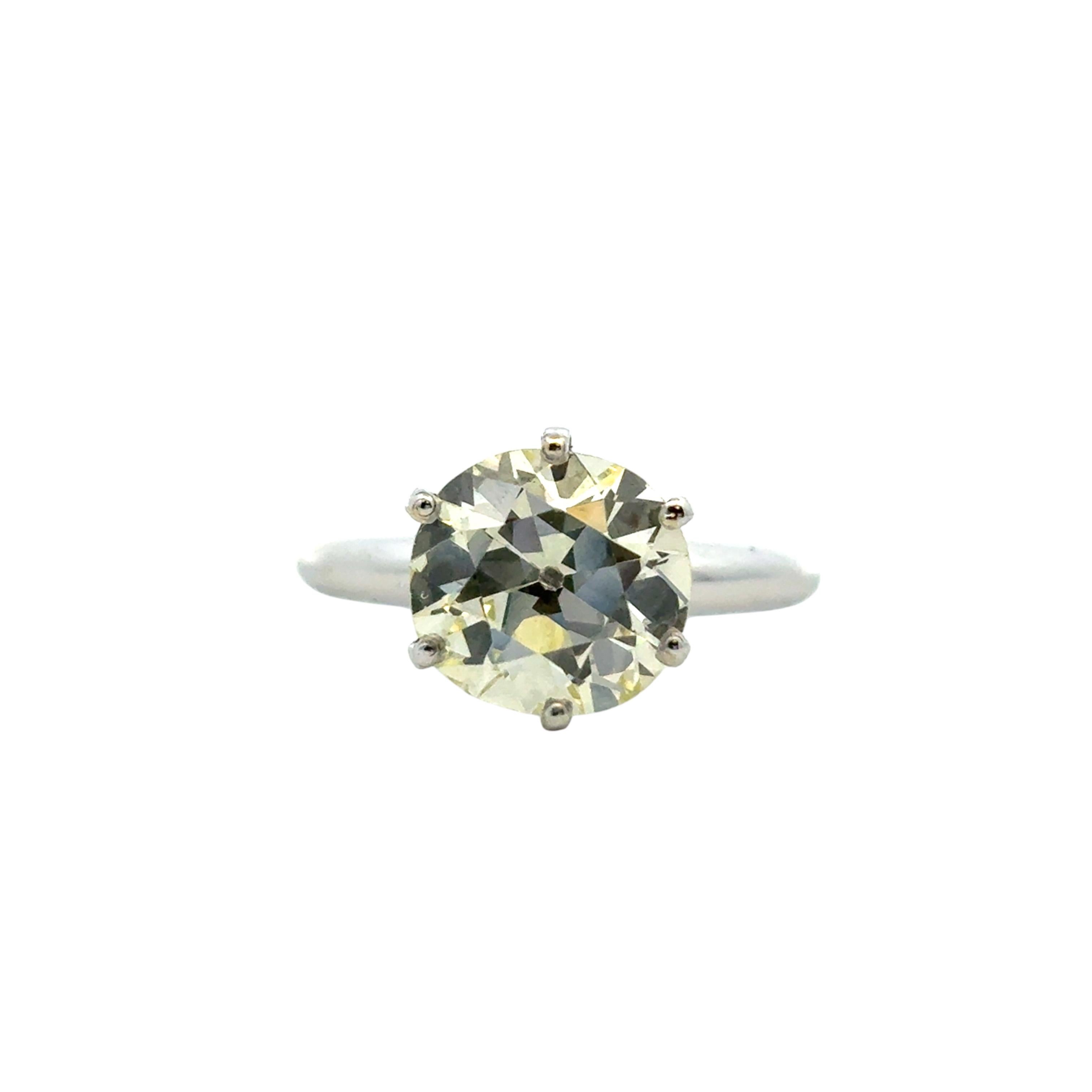 Modern 14k White Gold 2.9ct Diamond Engagement Ring For Sale