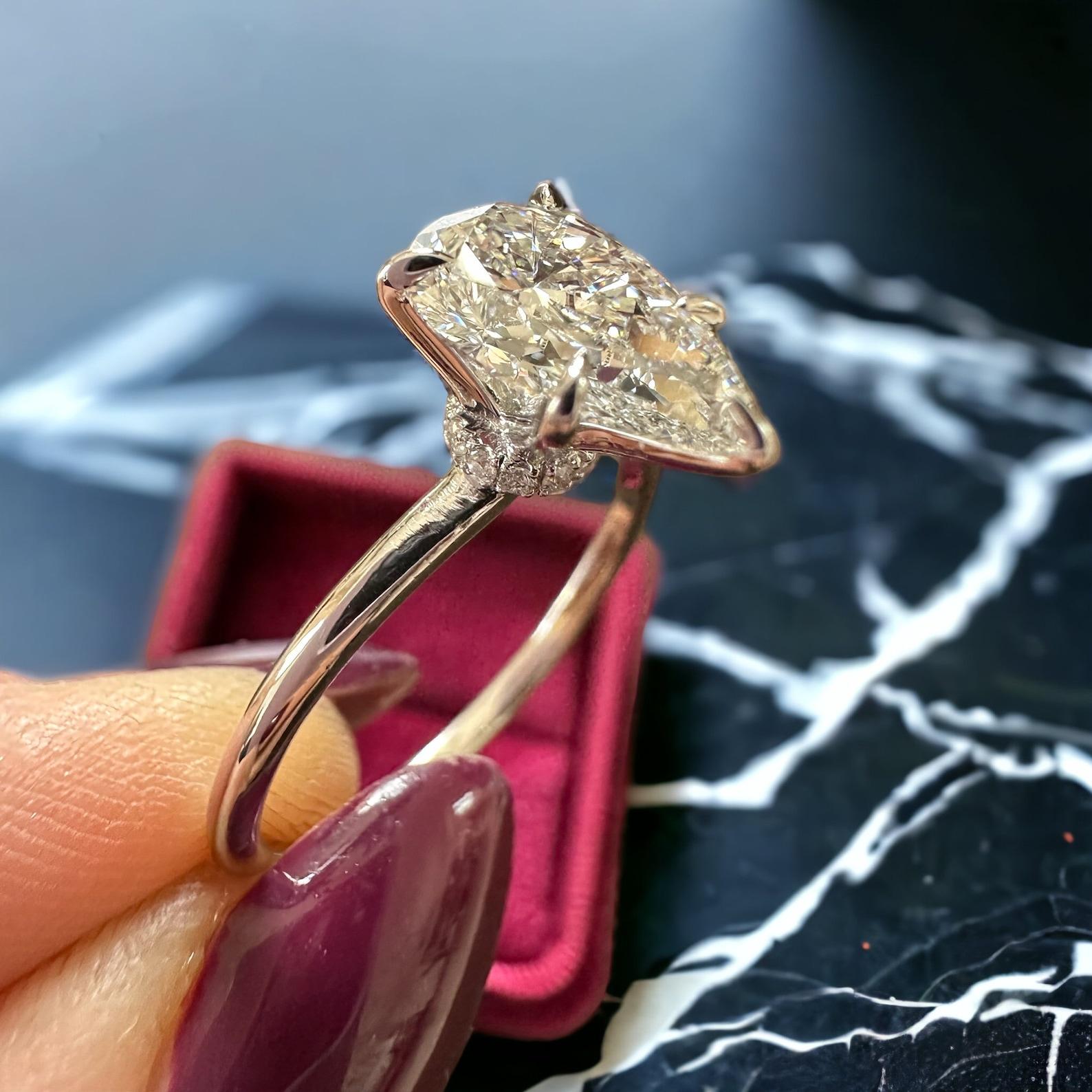 14k white gold 2ct Moissanite Ring Trendy Women's Ring Wedding Ring 1