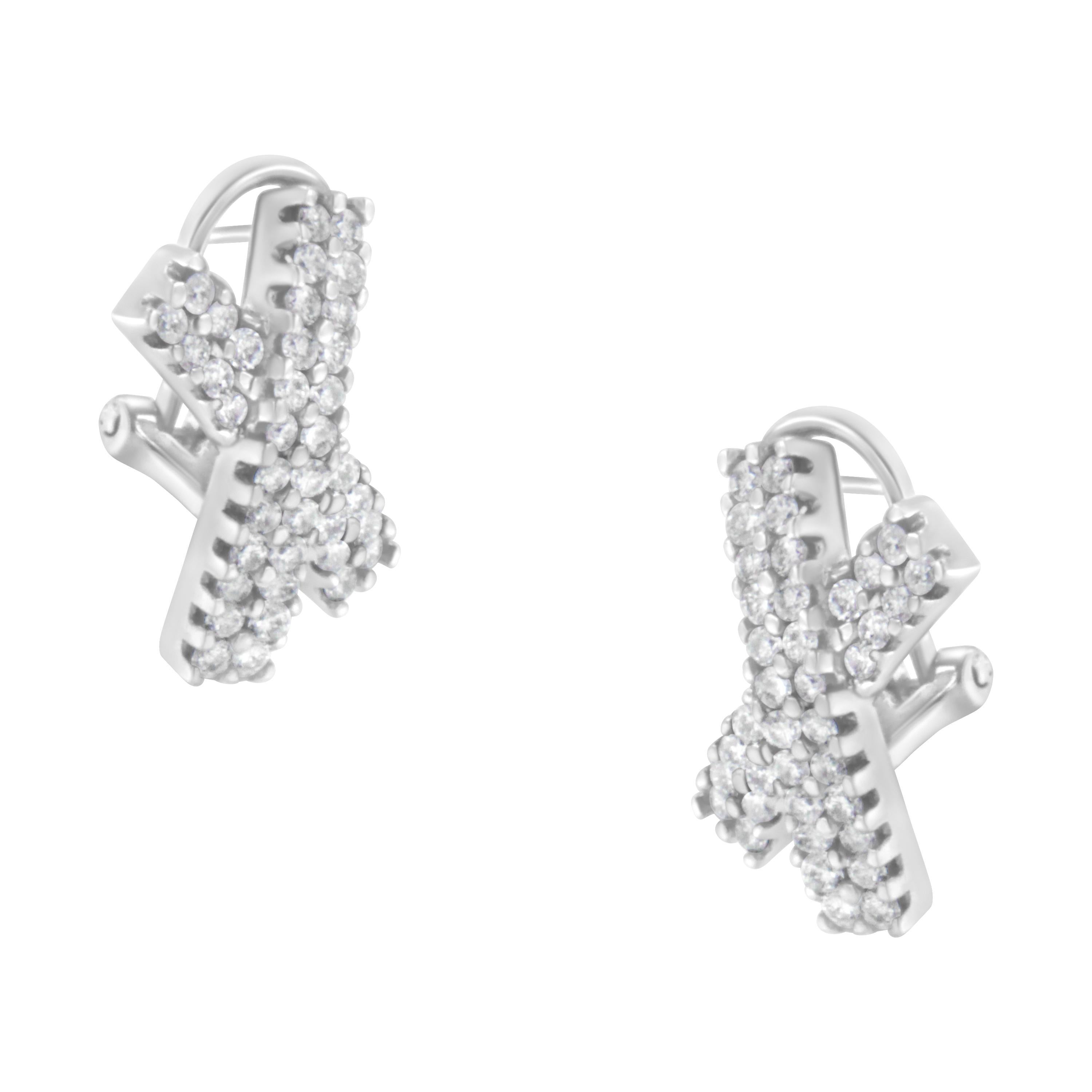 Moderne Boucles d'oreilles en or blanc 14K avec diamants en forme de X en vente