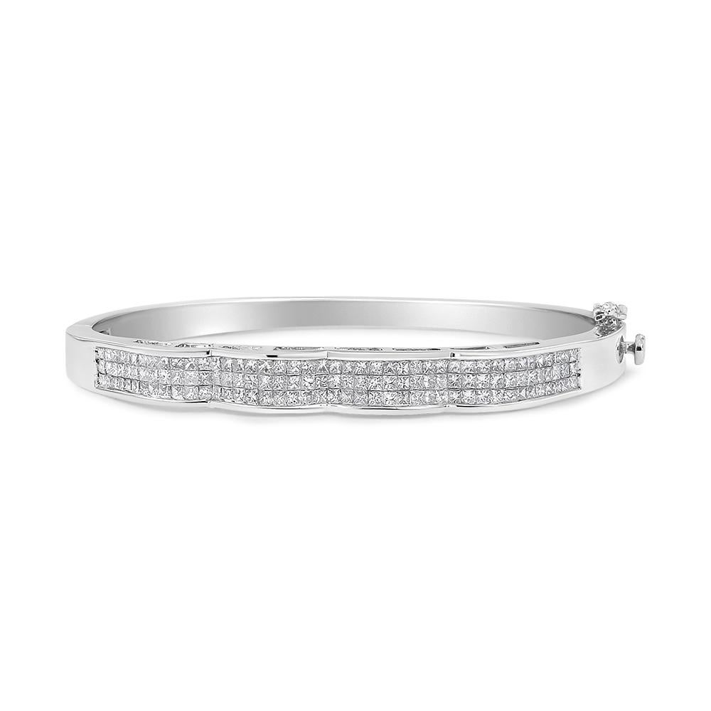 Contemporary 14K White Gold 3 1/3 Carat Princess-Cut Diamond Bangle Bracelet For Sale
