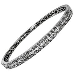 Bracciale con diamanti Eleg in oro bianco 14K largo 3/16 di pollice del designer Effe