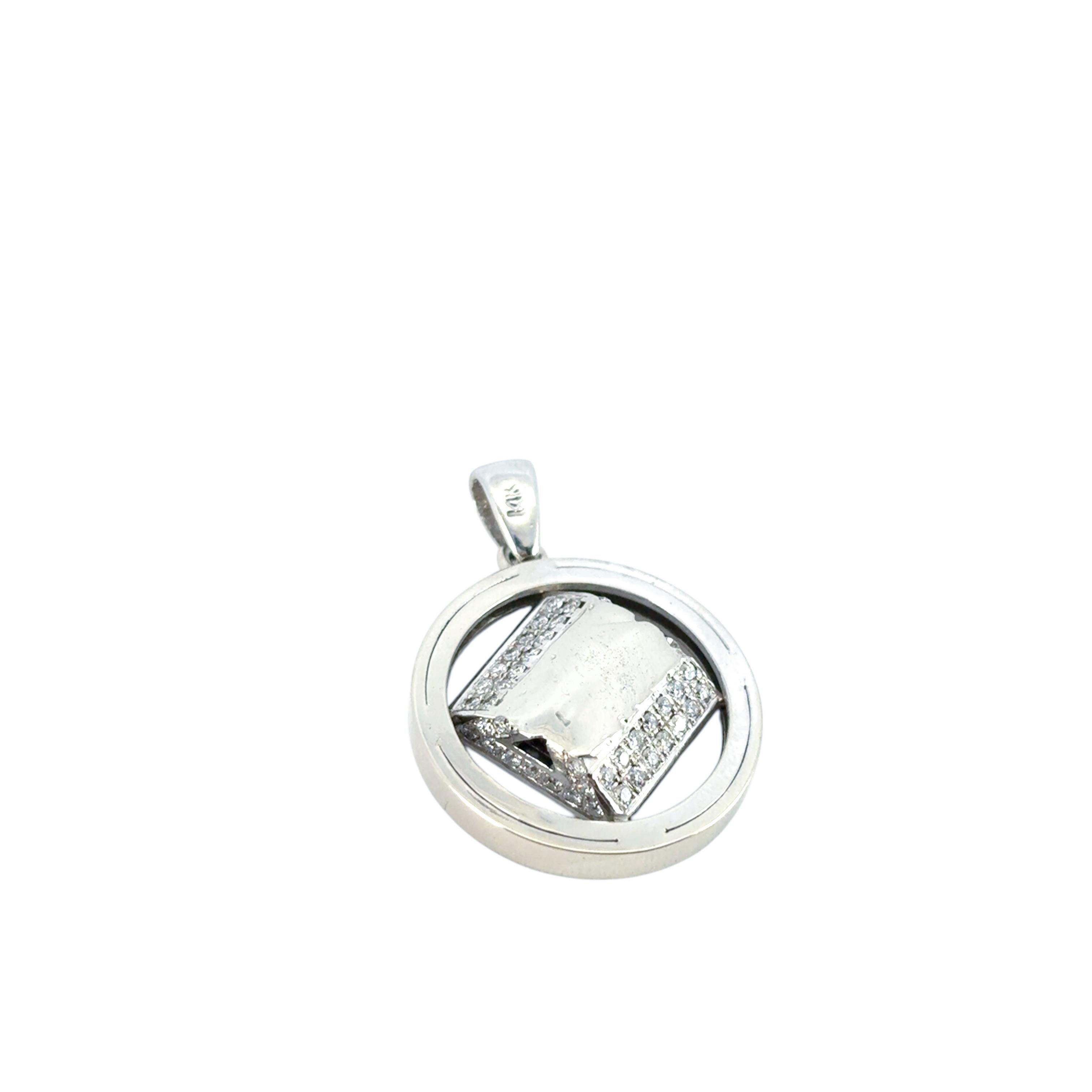 Pendentif halo central en or blanc 14k avec diamant naturel 3 ctw en vente 4
