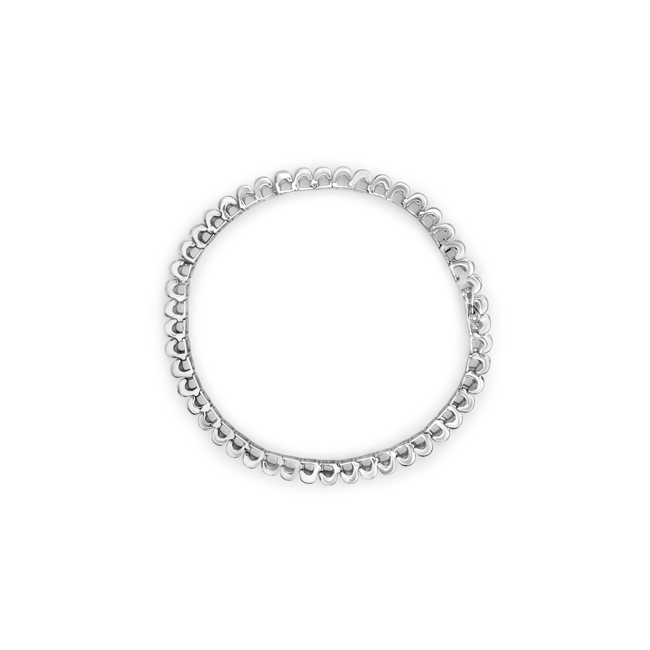 Contemporary 14K White Gold 3.0 Carat Princess-Cut Diamond Link Bracelet For Sale
