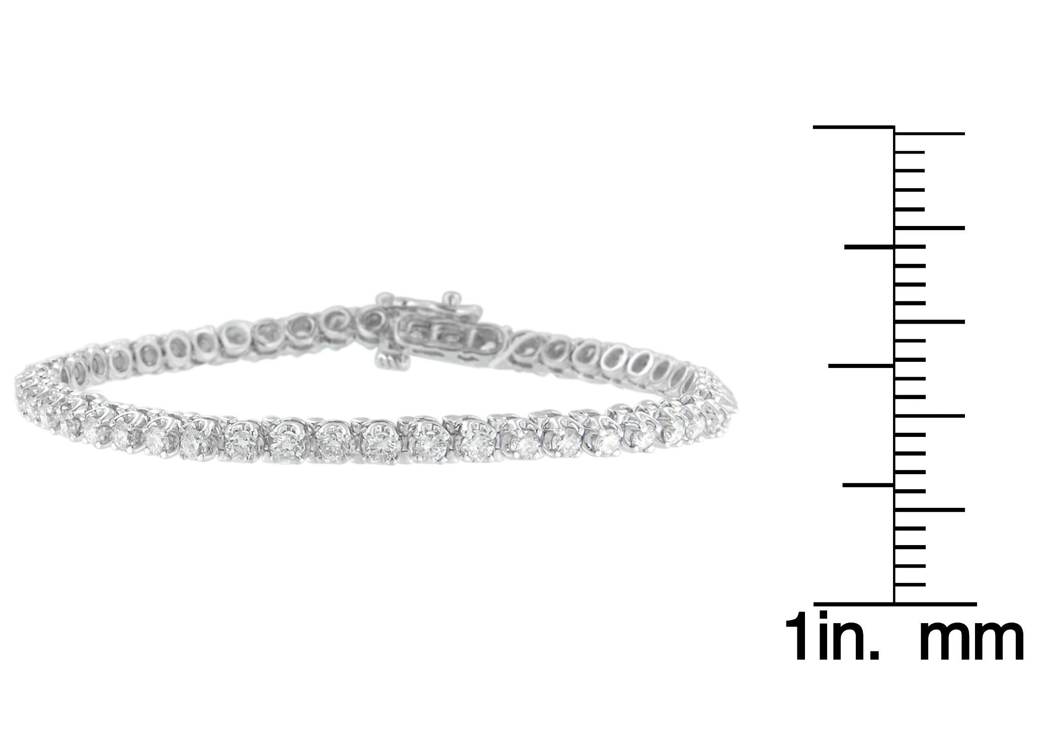 14K White Gold 3.0 Carat Round Cut Diamond Tennis Bracelet In New Condition In New York, NY