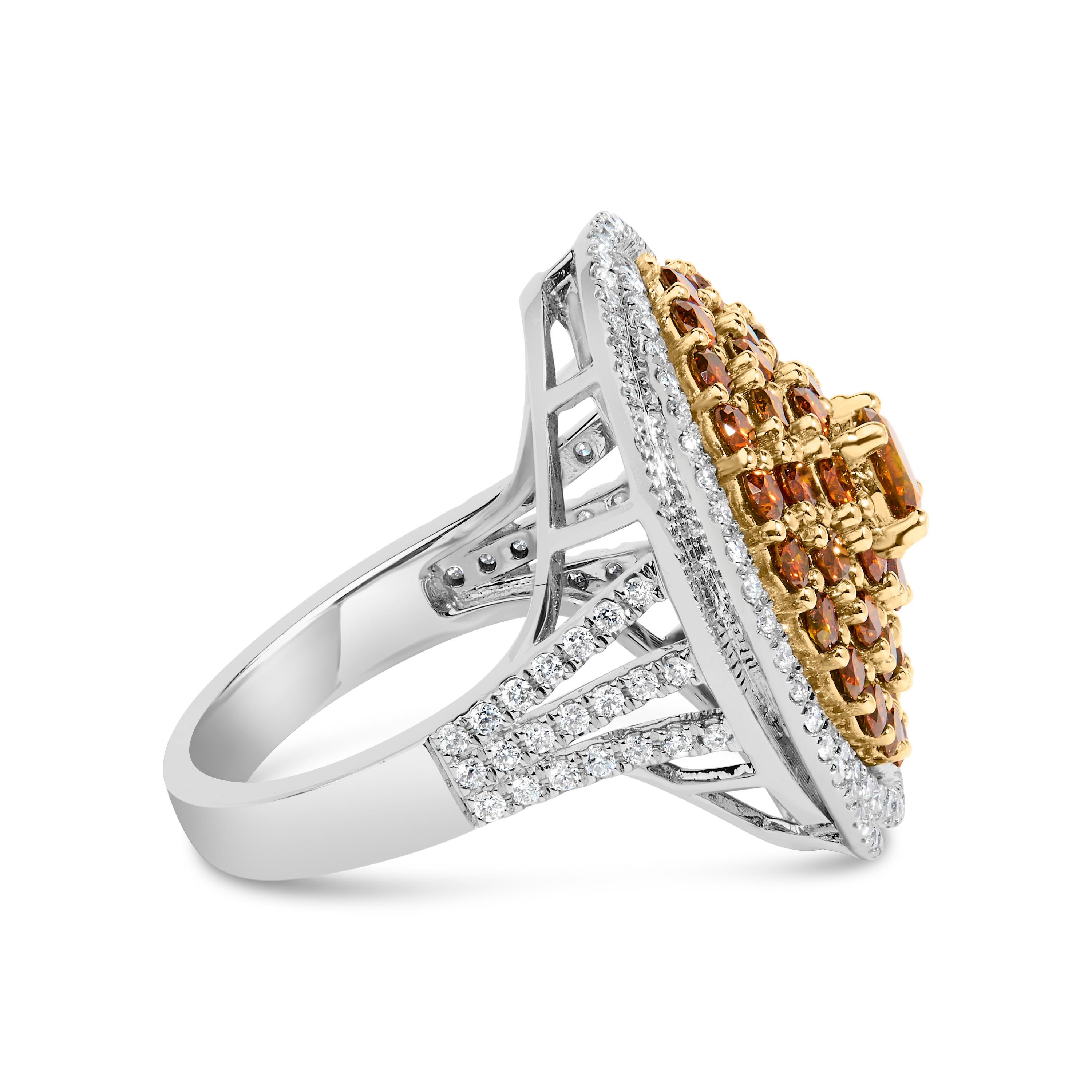 Plongez dans le monde du glamour avec cette remarquable bague de cocktail en or blanc 14 carats, incarnation de l'artisanat exquis et du design sophistiqué. Sa silhouette tourbillonnante, plaquée de rhodium étincelant, abrite gracieusement une
