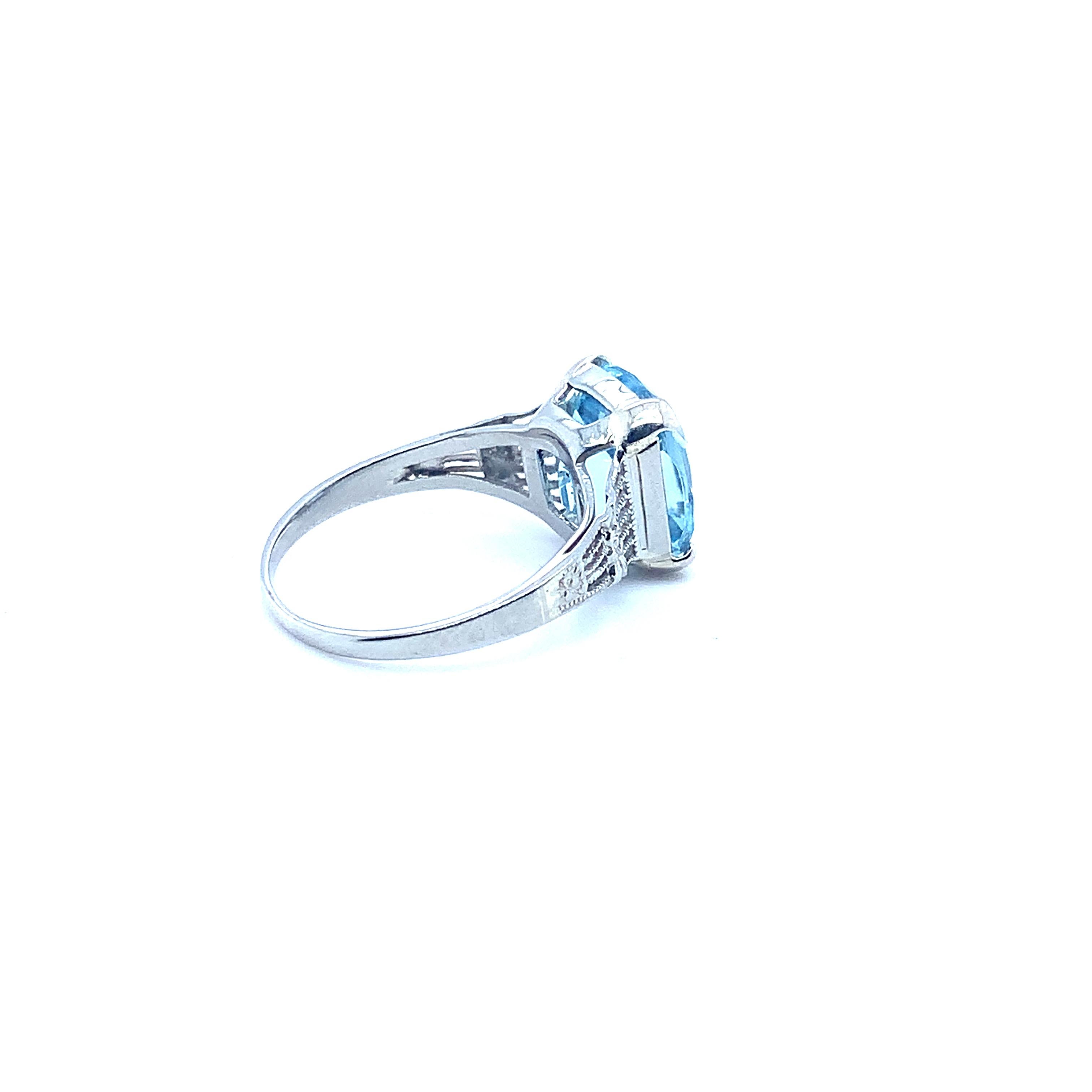 14K White Gold 3.43 Carat Antique Cushion Cut Aquamarine Ring #J5210 In Excellent Condition For Sale In Big Bend, WI