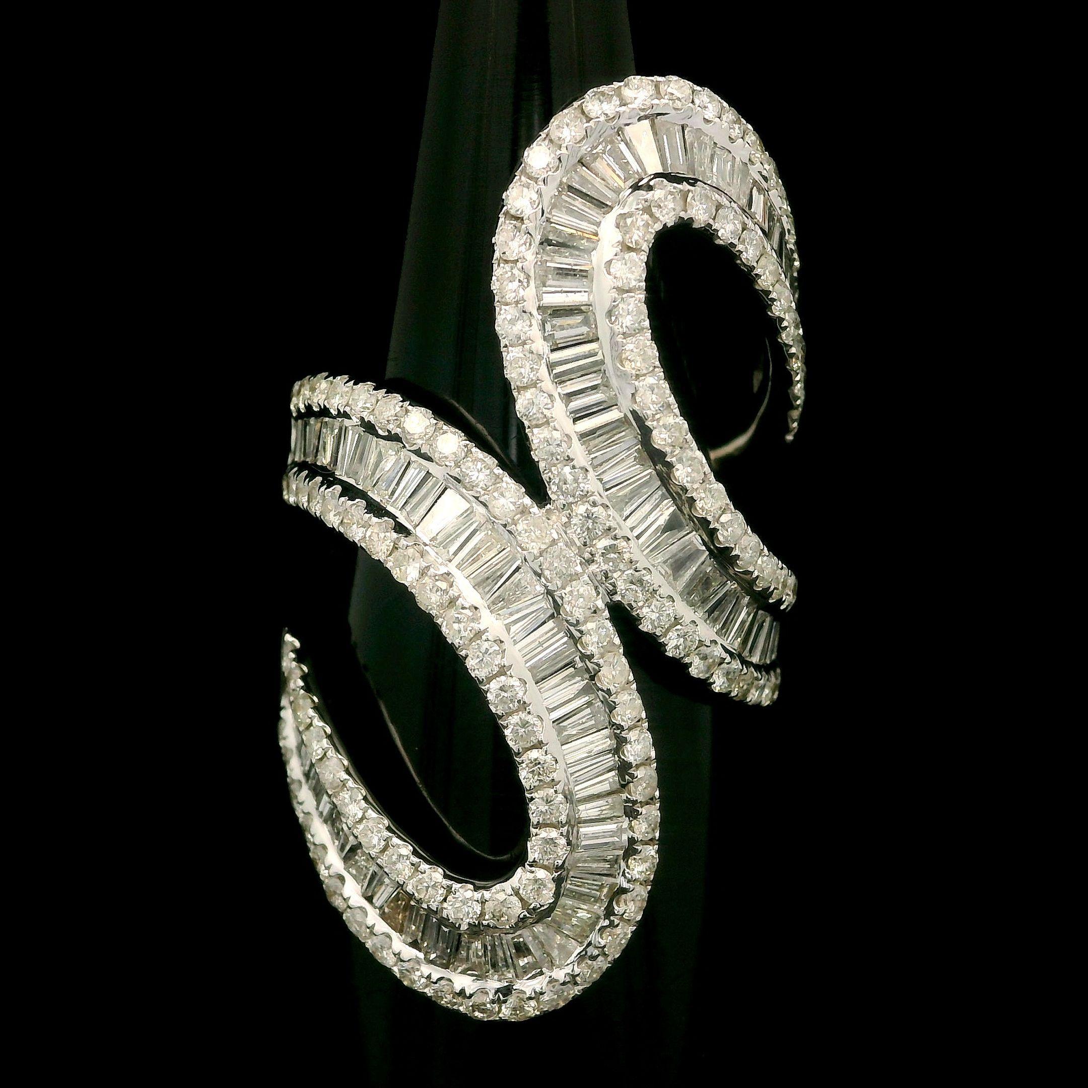 14k White Gold 3.50ctw Fiery Diamond Large Long Open Work Statement Wrap Ring For Sale 2