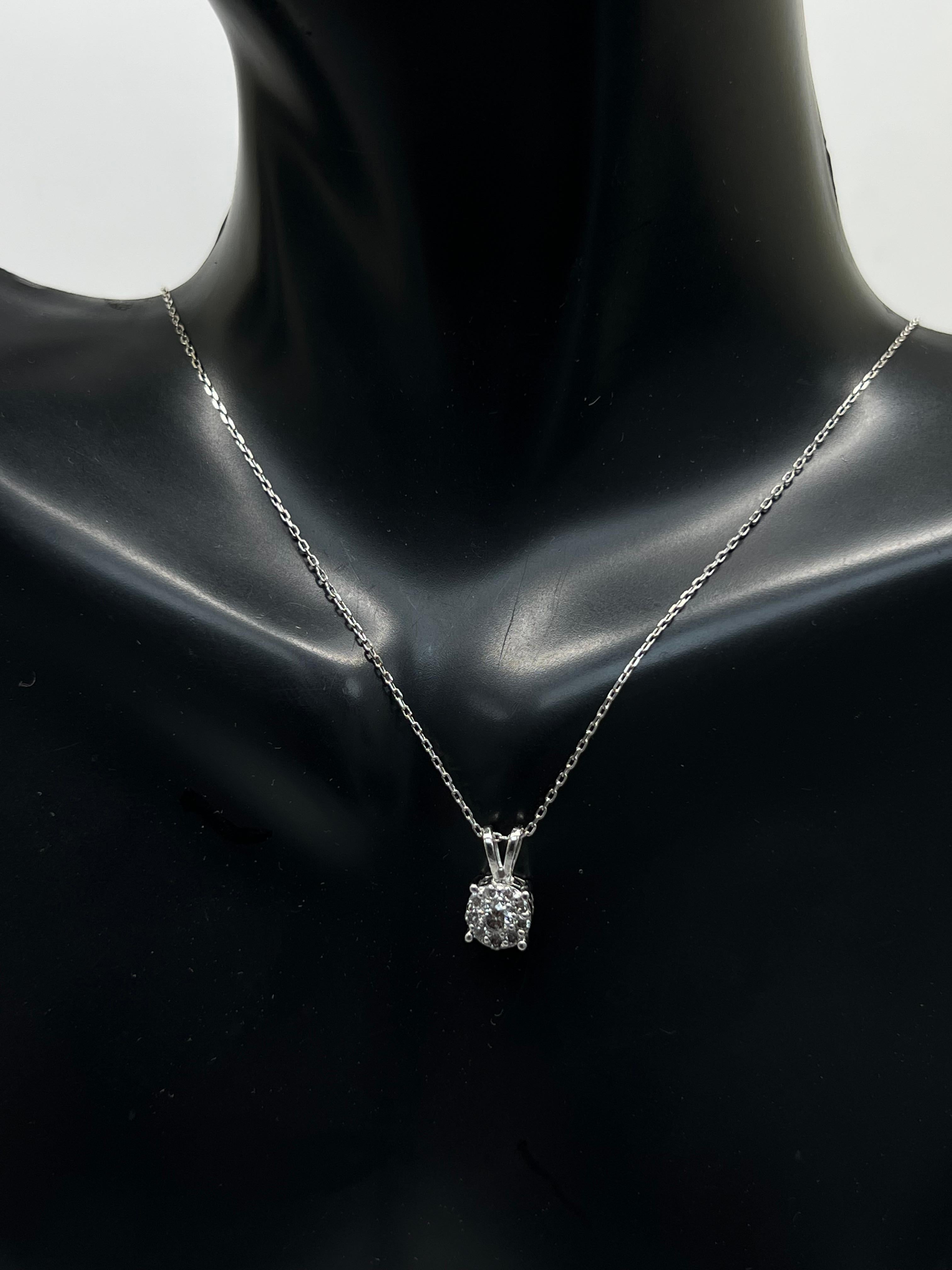 14 Karat Weißgold Solitär-Halskette mit 0,35 Karat Diamant (Rundschliff)