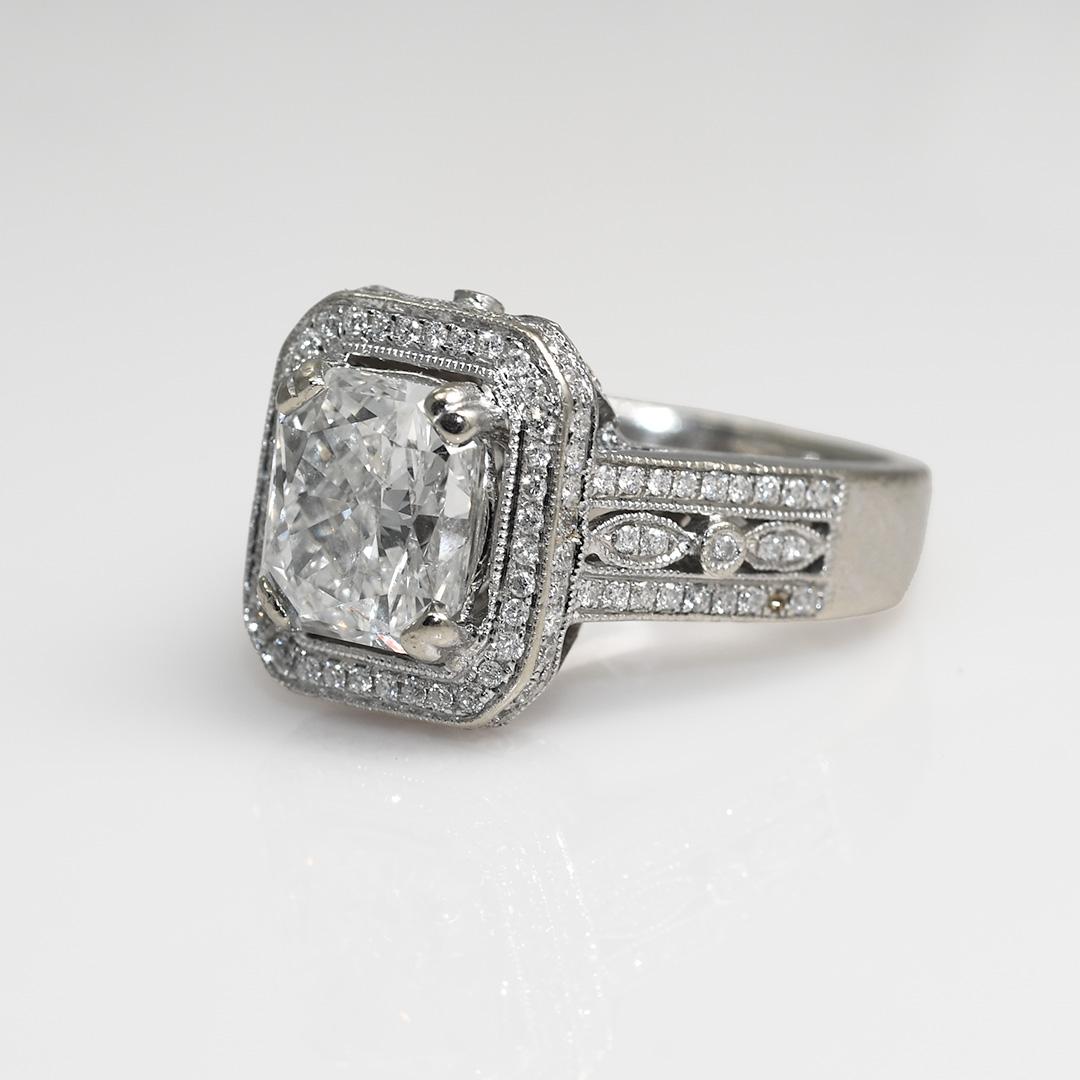 14K White Gold 3.63ct Radiant Cut Diamond Ring, 9.5gr

14K white gold diamond ring with 3.63ct radiant cut center stone.

The Radiant is graded by EGL. F/I1.

The stone was laser drilled for clarity enhancement.

Cert # US 926298201D.

The mounting