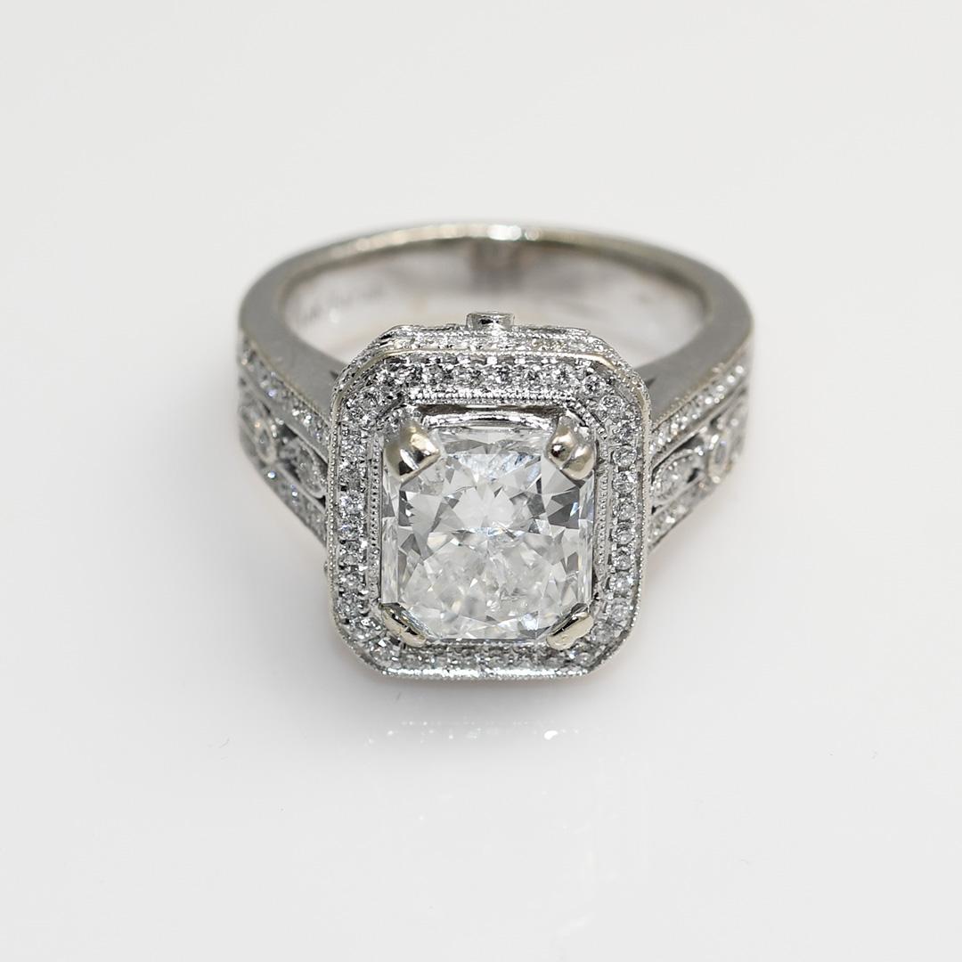 14K White Gold 3.63ct Radiant Cut Diamond Ring, 9.5gr In Excellent Condition For Sale In Laguna Beach, CA
