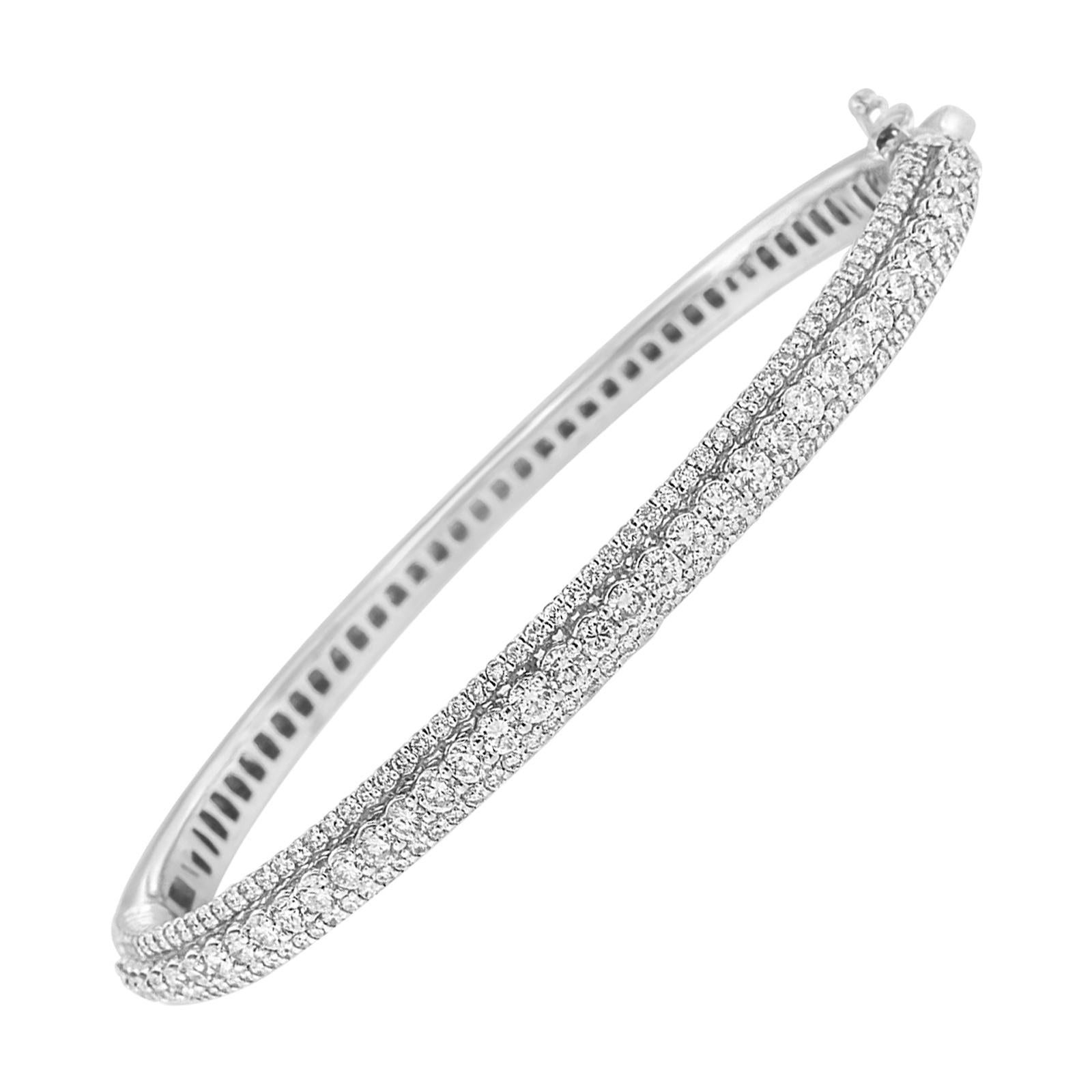 14K White Gold 3ct TDW Diamond Bangle Bracelet 'H-I, SI1-SI2'