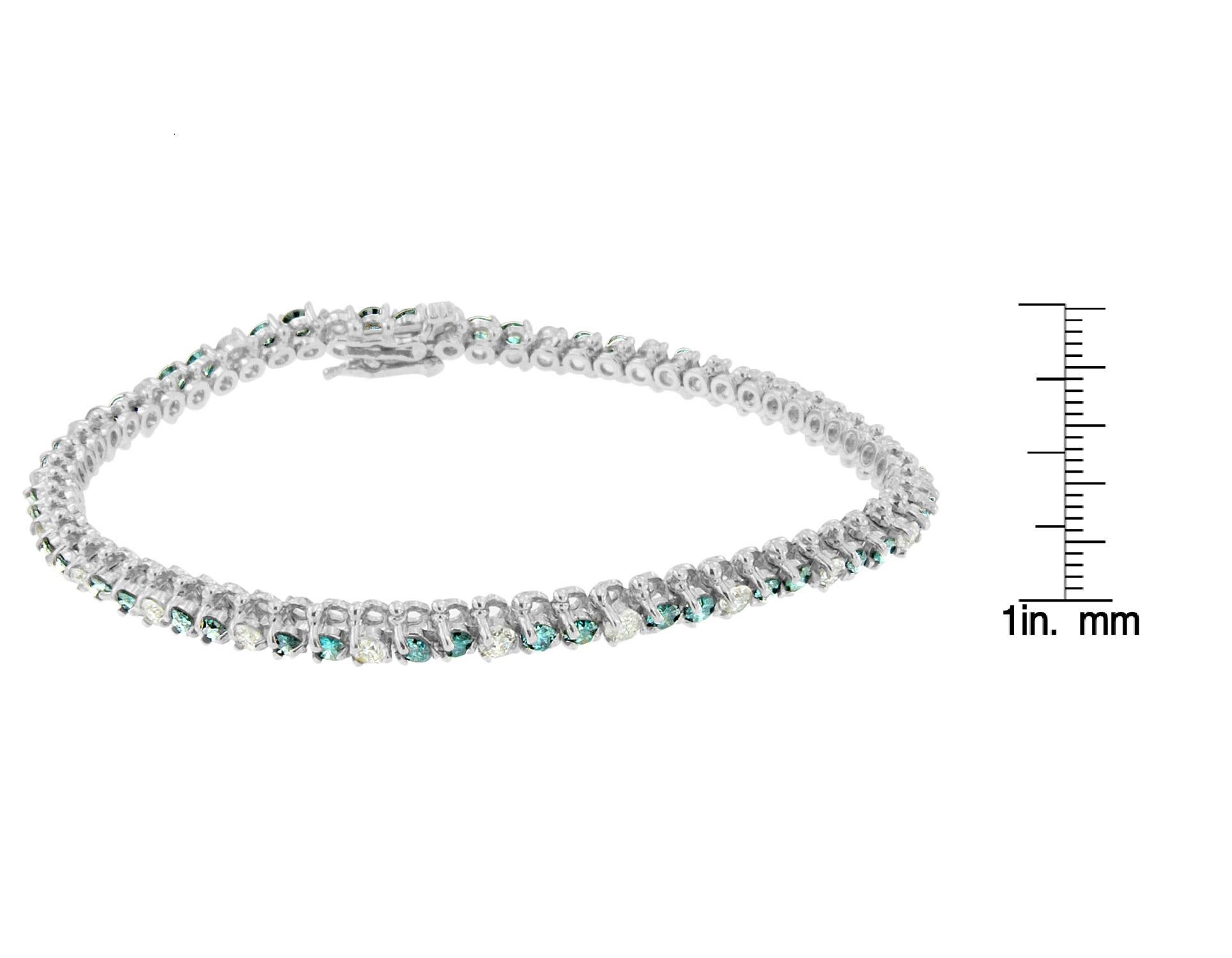 14K White Gold 4 5/8 Cttw White and Treated Blue Diamond Tennis Bracelet In New Condition In New York, NY