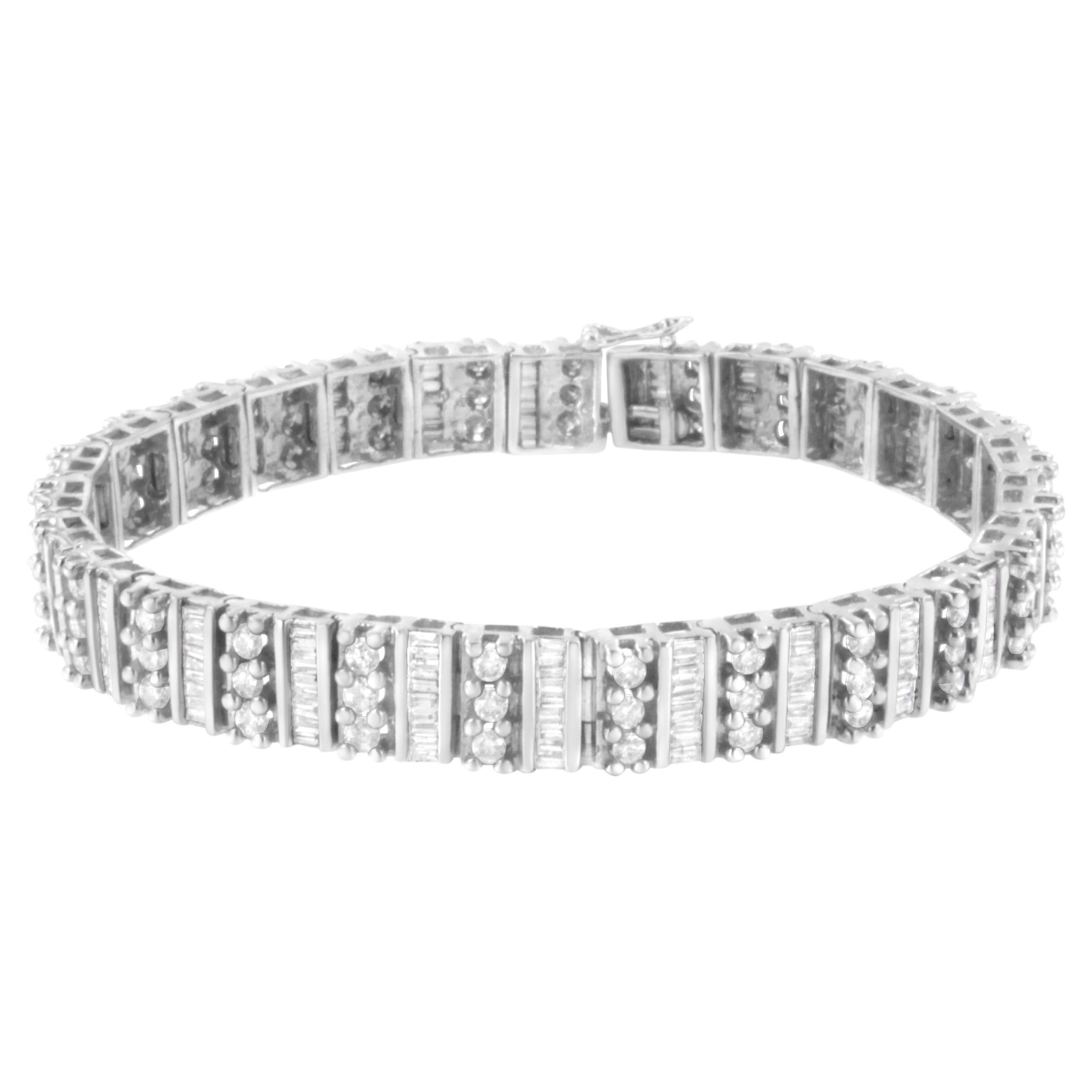 Bracelet tennis en or blanc 14 carats avec diamants baguettes et ronds taille brillant de 4 7/8 carats