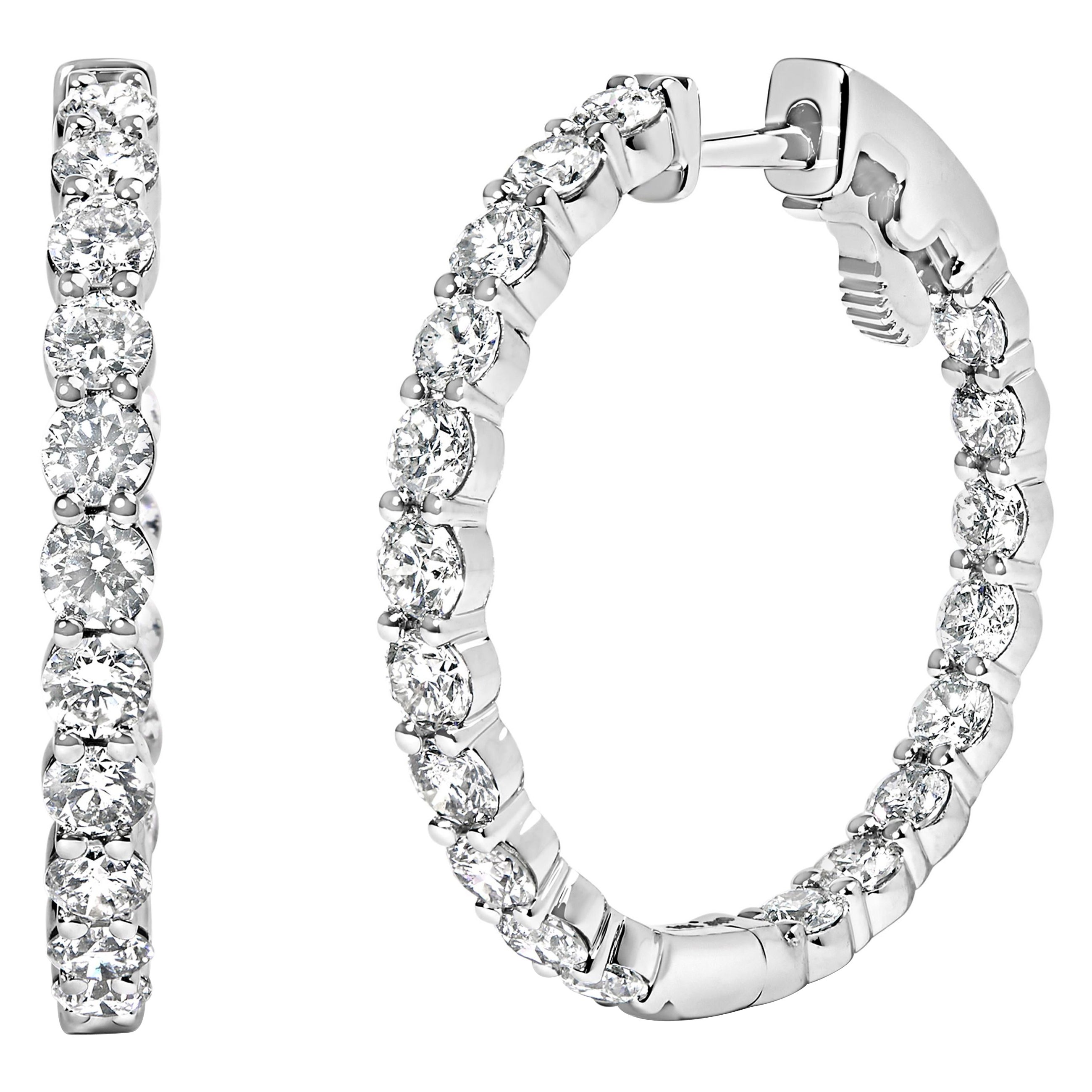 14K Weißgold 4,00 Cttw Shared Prong Set Diamant Inside Out Creolen