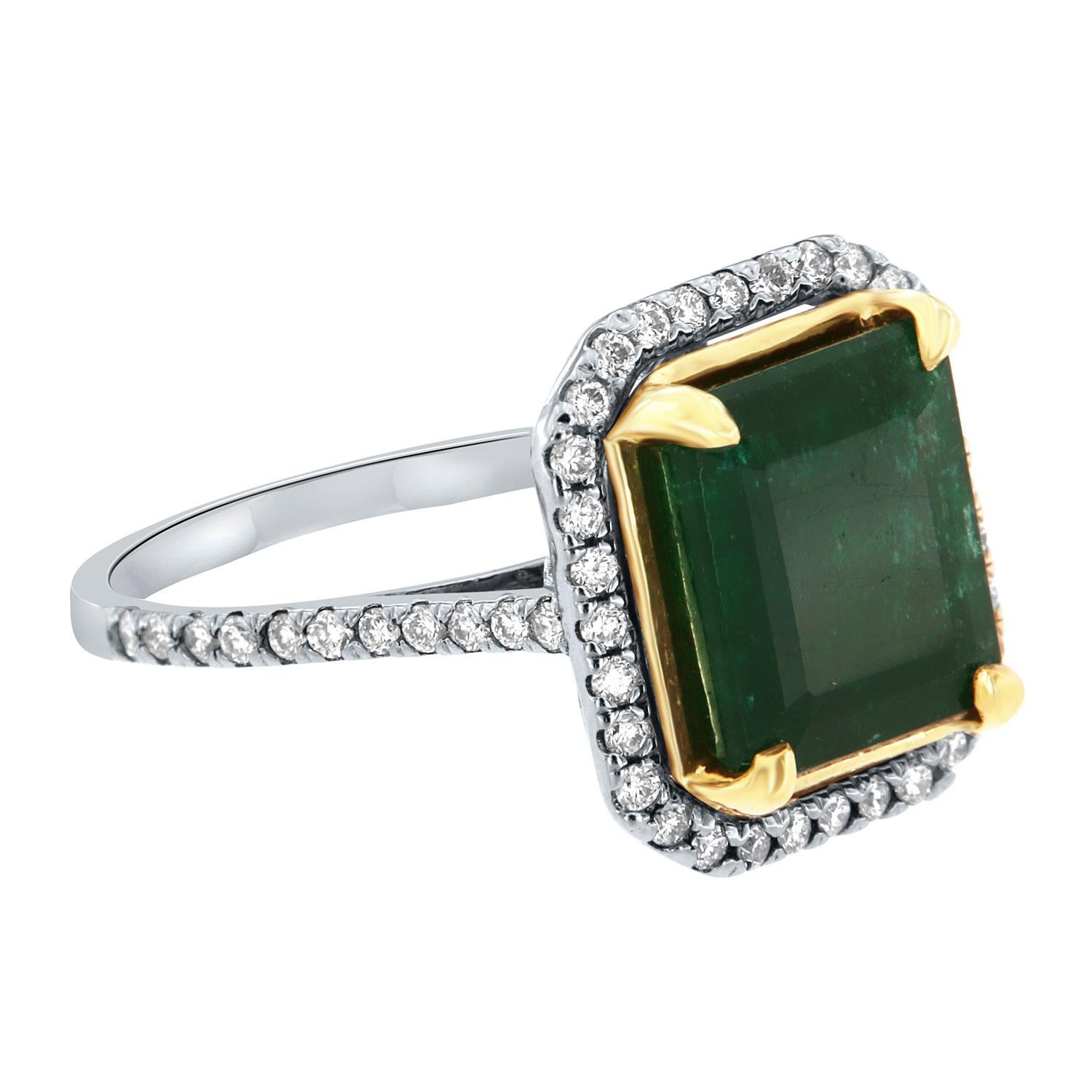 Emerald Cut 14K White Gold 4.52 Carat Green Emerald Halo Diamond Ring For Sale