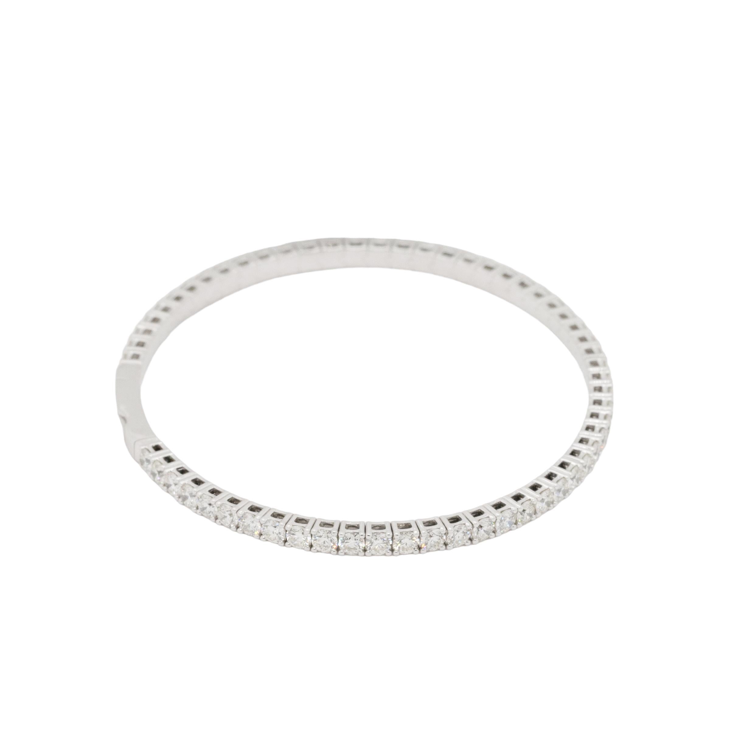 14k Weißgold 4,76 Karatw natürlicher Diamant Stretch-Armreif im Angebot 4