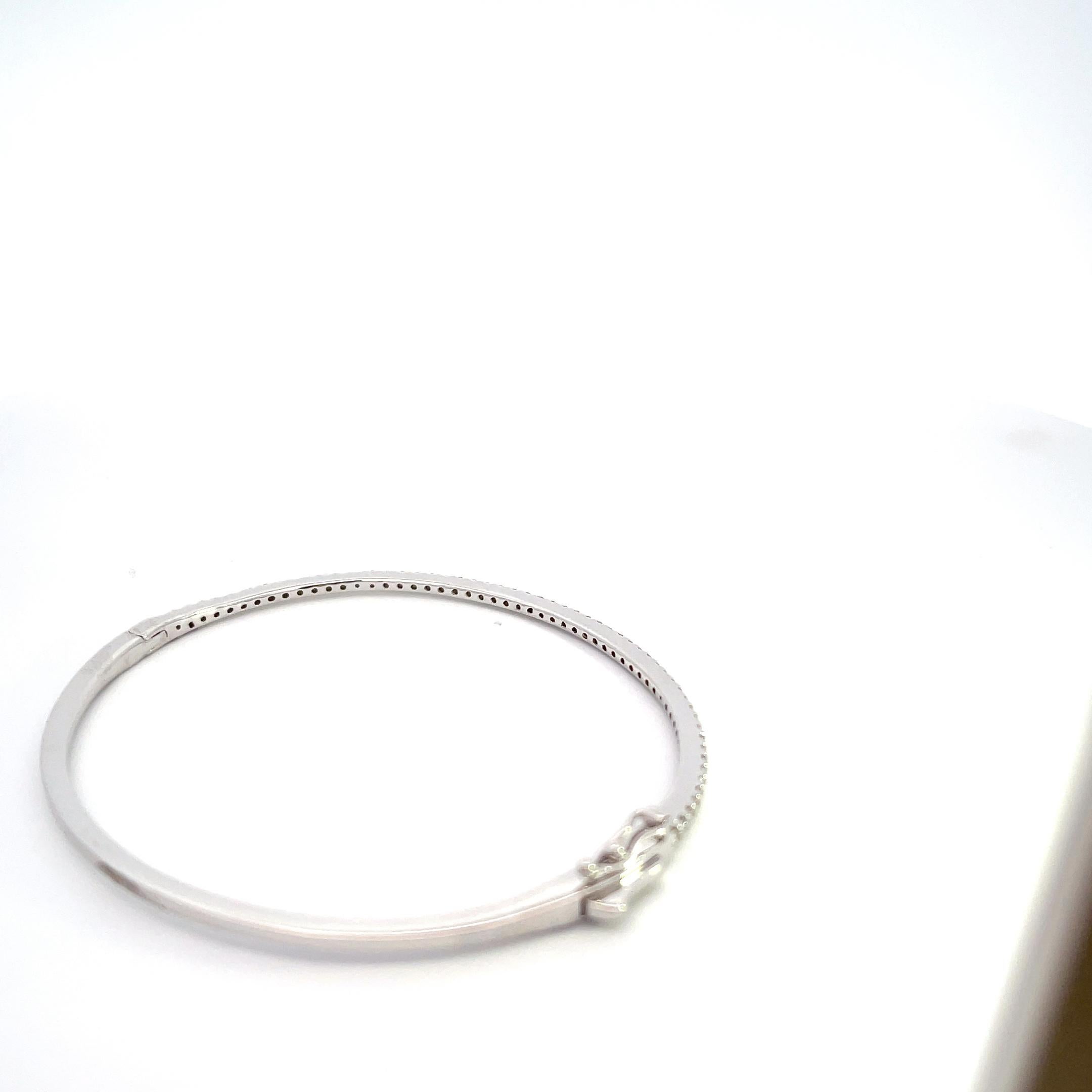 Taille ronde Bracelet en or blanc 14K avec diamant 5/8ctw en vente